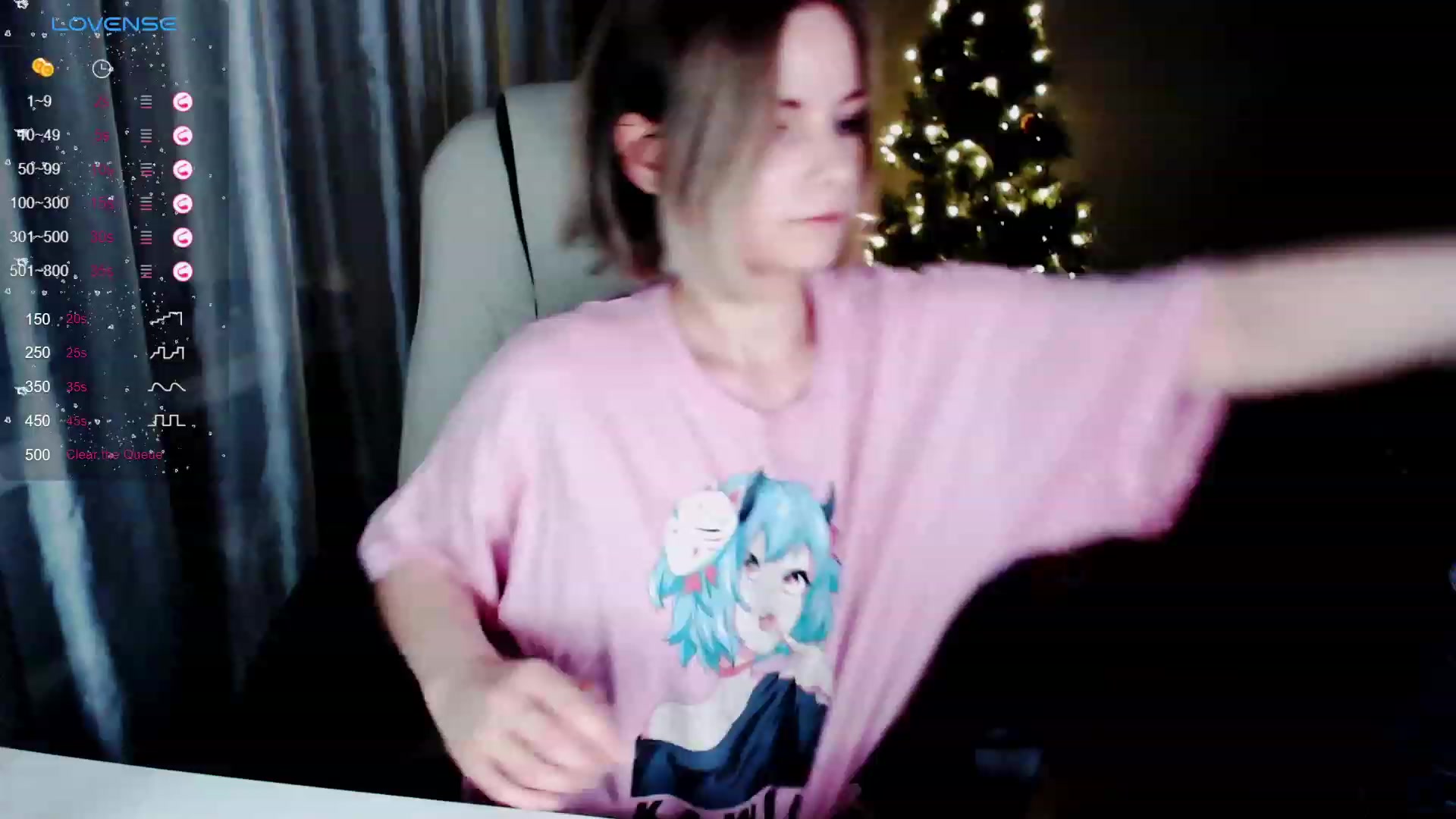 Gallery image thumbnail from SnowPanda's myfreecams stream on, 12/25/2023, 21:19 image 3 of 20