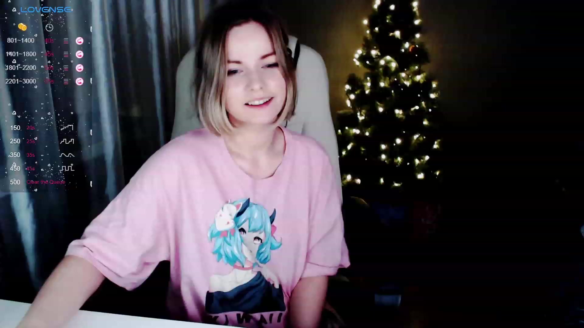 Gallery image thumbnail from SnowPanda's myfreecams stream on, 12/25/2023, 21:19 image 2 of 20