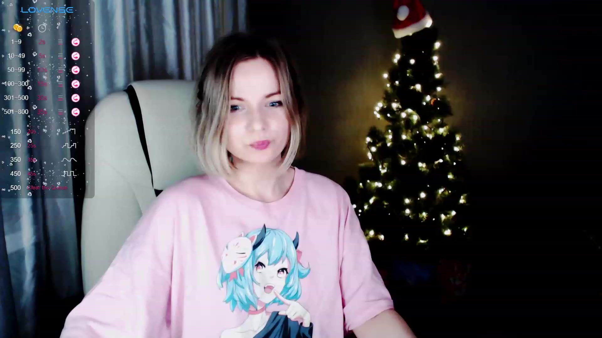 Gallery image thumbnail from SnowPanda's myfreecams stream on, 12/25/2023, 21:19 image 20 of 20