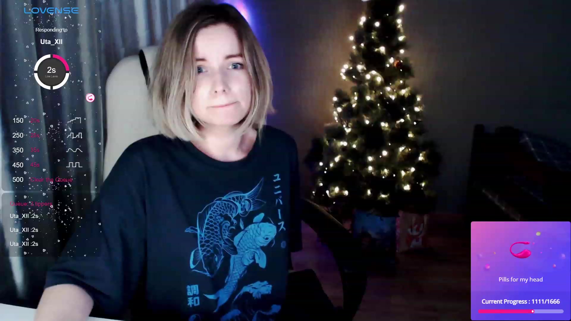 Gallery image thumbnail from SnowPanda's myfreecams stream on, 12/27/2023, 24:10 image 5 of 20