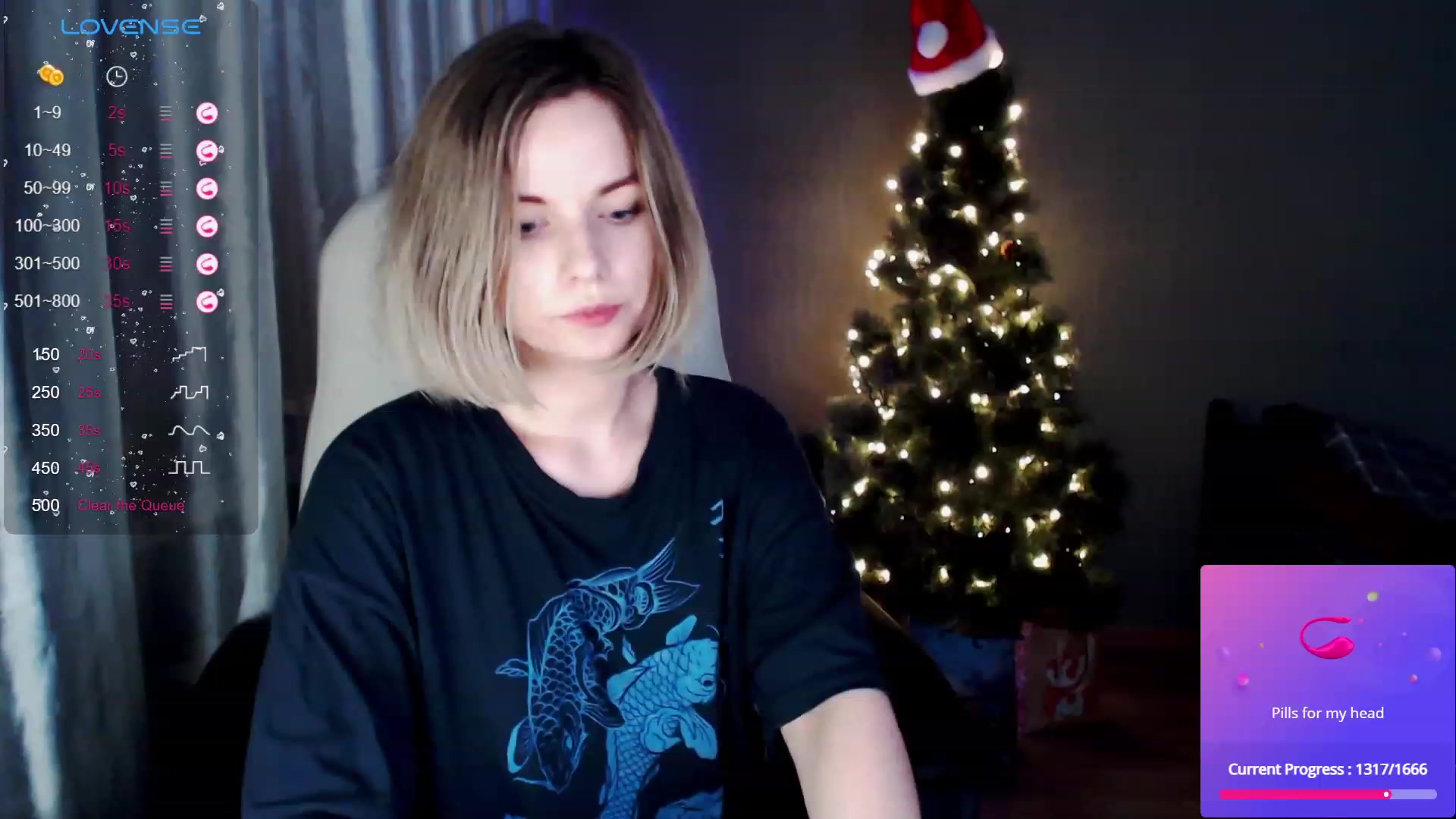 Gallery image thumbnail from SnowPanda's myfreecams stream on, 12/27/2023, 24:10 image 7 of 20