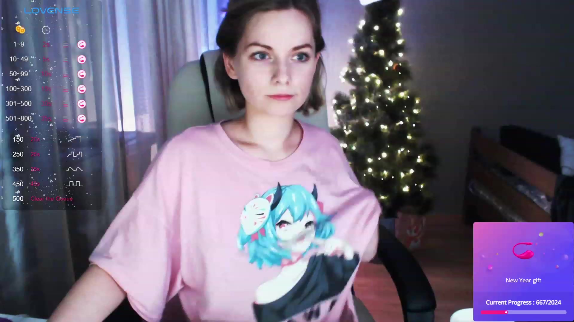 Gallery image thumbnail from SnowPanda's myfreecams stream on, 12/31/2023, 20:33 image 19 of 20