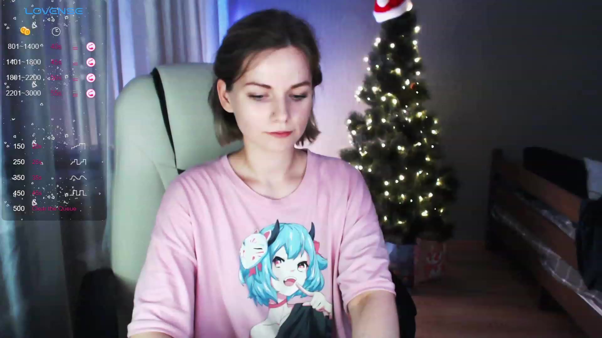 Gallery image thumbnail from SnowPanda's myfreecams stream on, 12/31/2023, 23:35 image 17 of 20