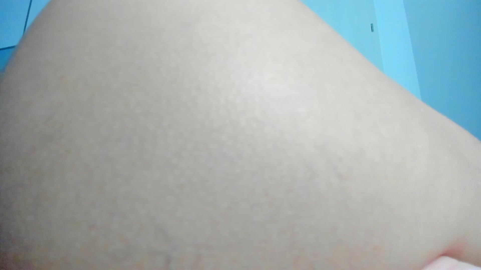 Gallery image thumbnail from Snow_flakee's myfreecams stream on, 04/02/2026, 08:20 image 14 of 20