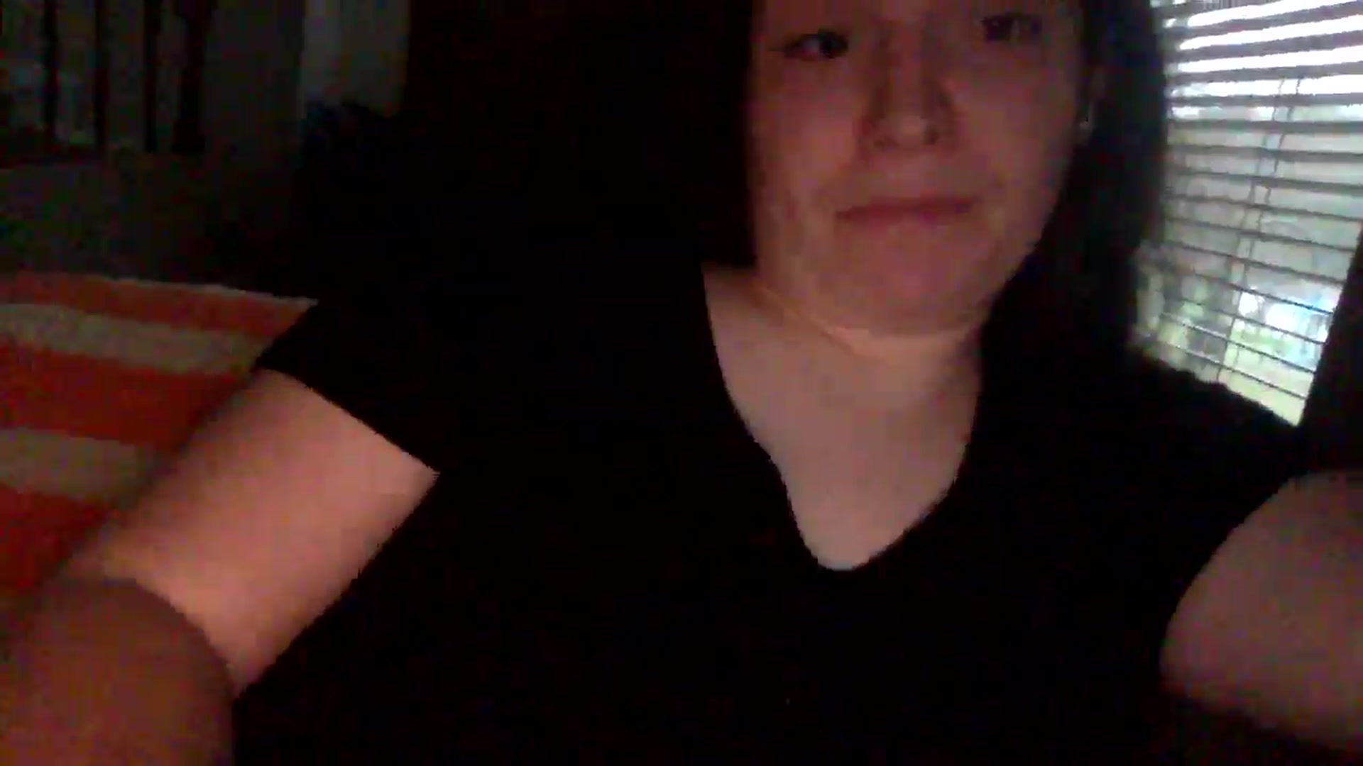 Gallery image thumbnail from Snowbabe4's myfreecams stream on, 04/18/2025, 13:56 image 8 of 20