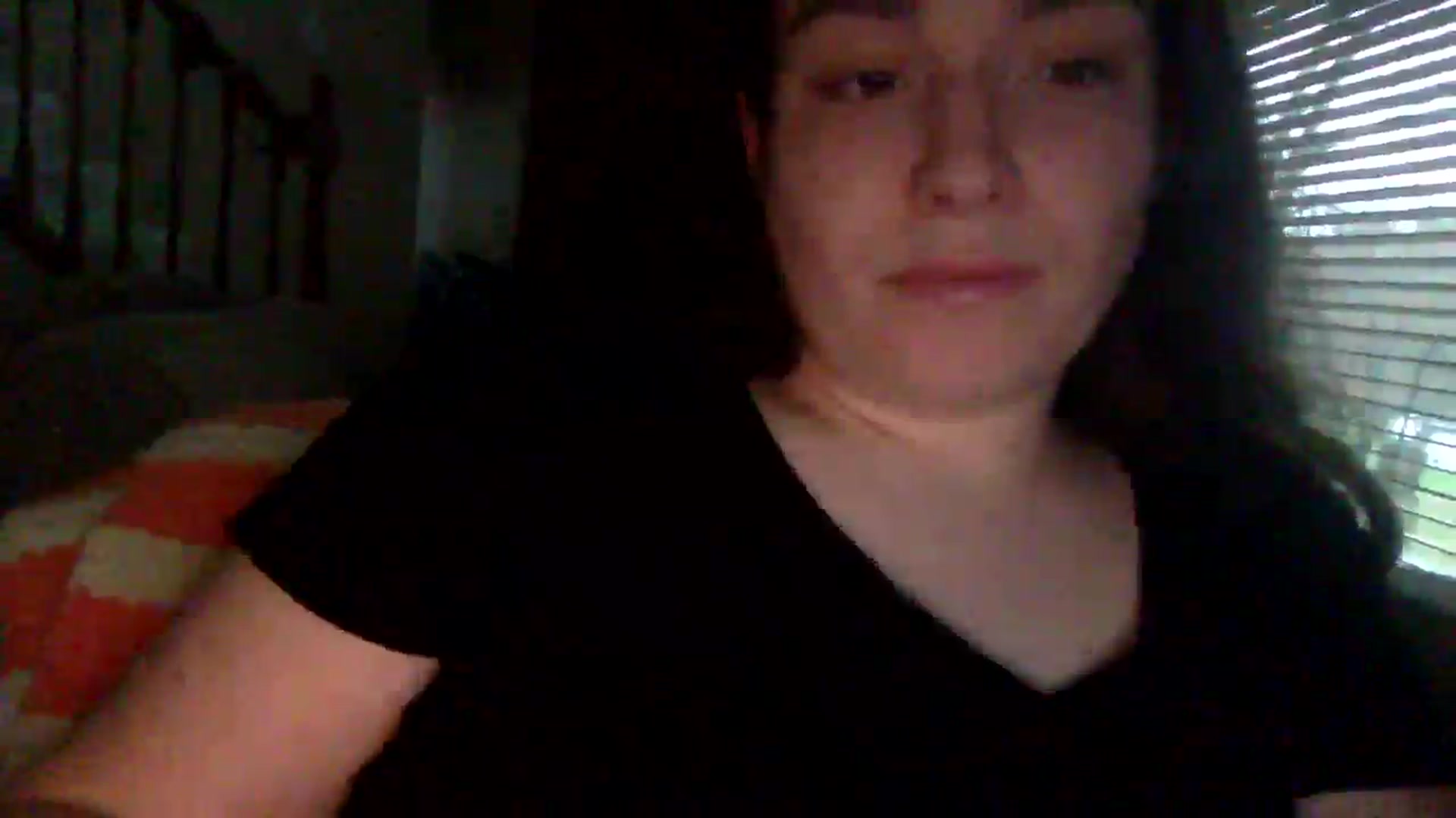 Gallery image thumbnail from Snowbabe4's myfreecams stream on, 04/18/2025, 13:56 image 15 of 20