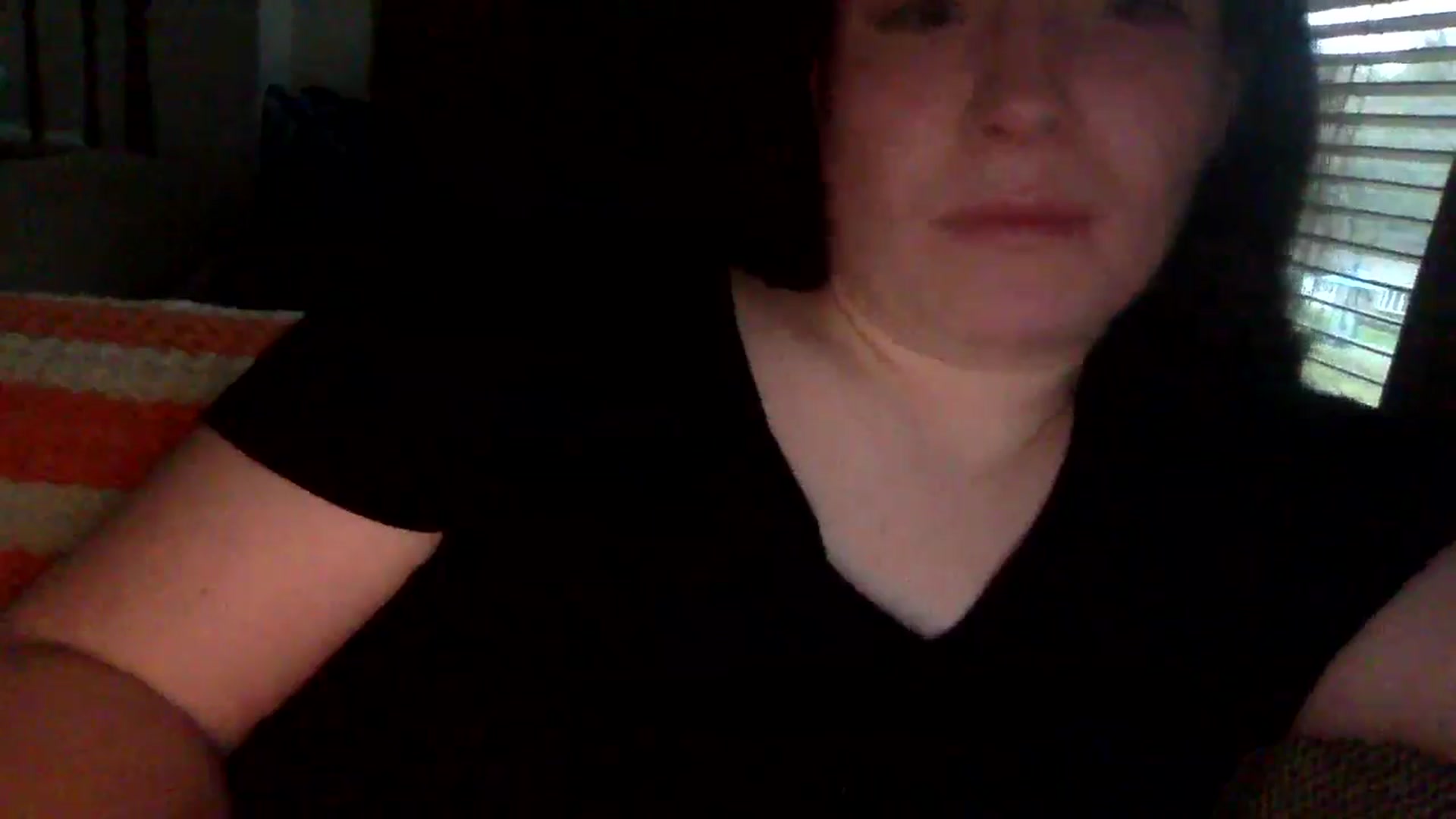 Gallery image thumbnail from Snowbabe4's myfreecams stream on, 04/18/2025, 13:56 image 3 of 20