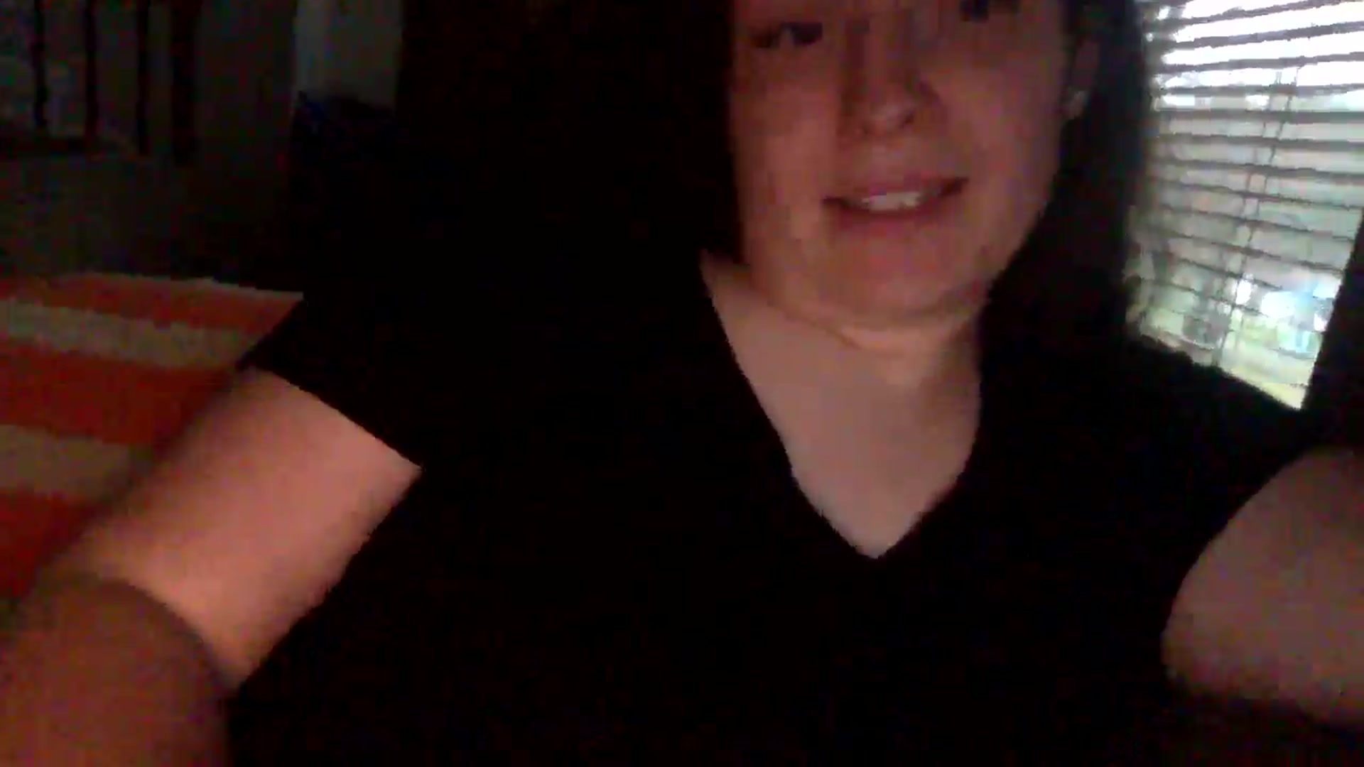 Gallery image thumbnail from Snowbabe4's myfreecams stream on, 04/18/2025, 13:56 image 10 of 20
