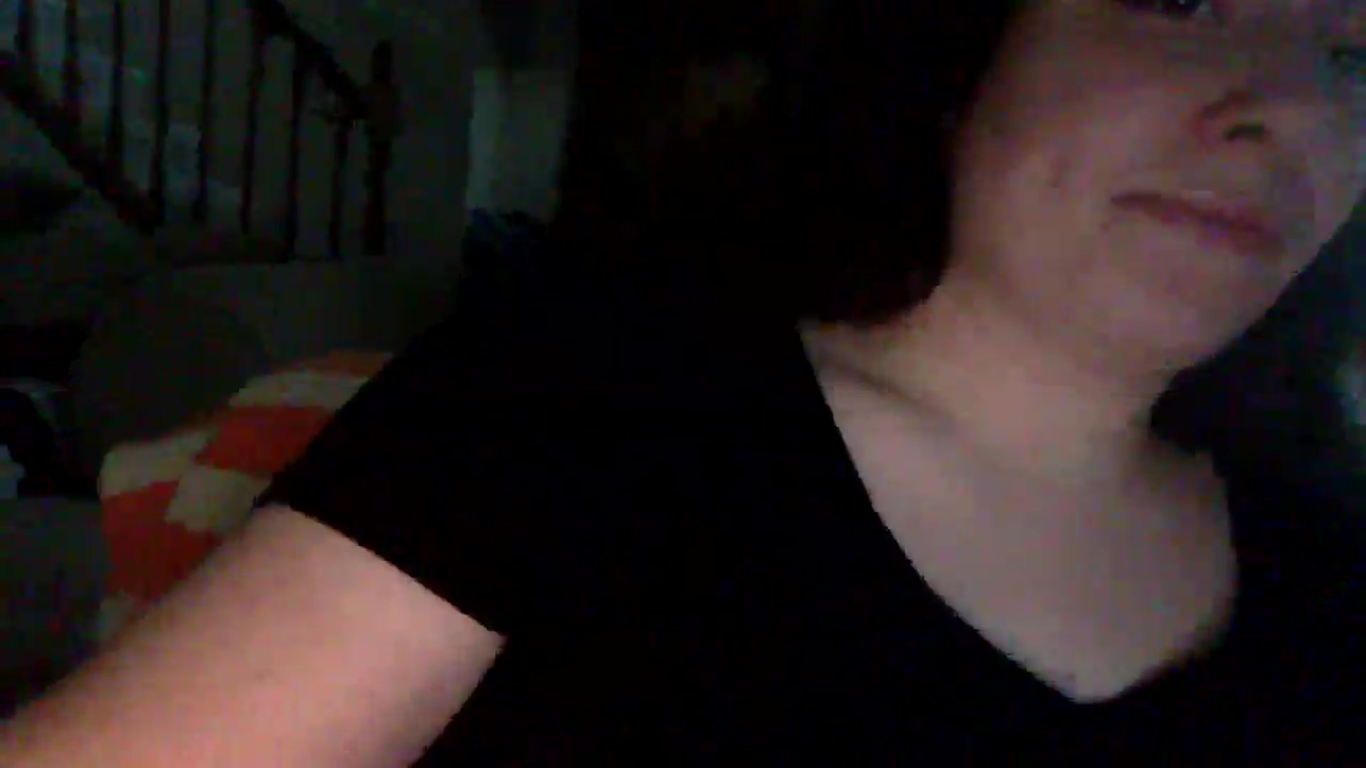 Gallery image thumbnail from Snowbabe4's myfreecams stream on, 04/18/2025, 13:56 image 14 of 20