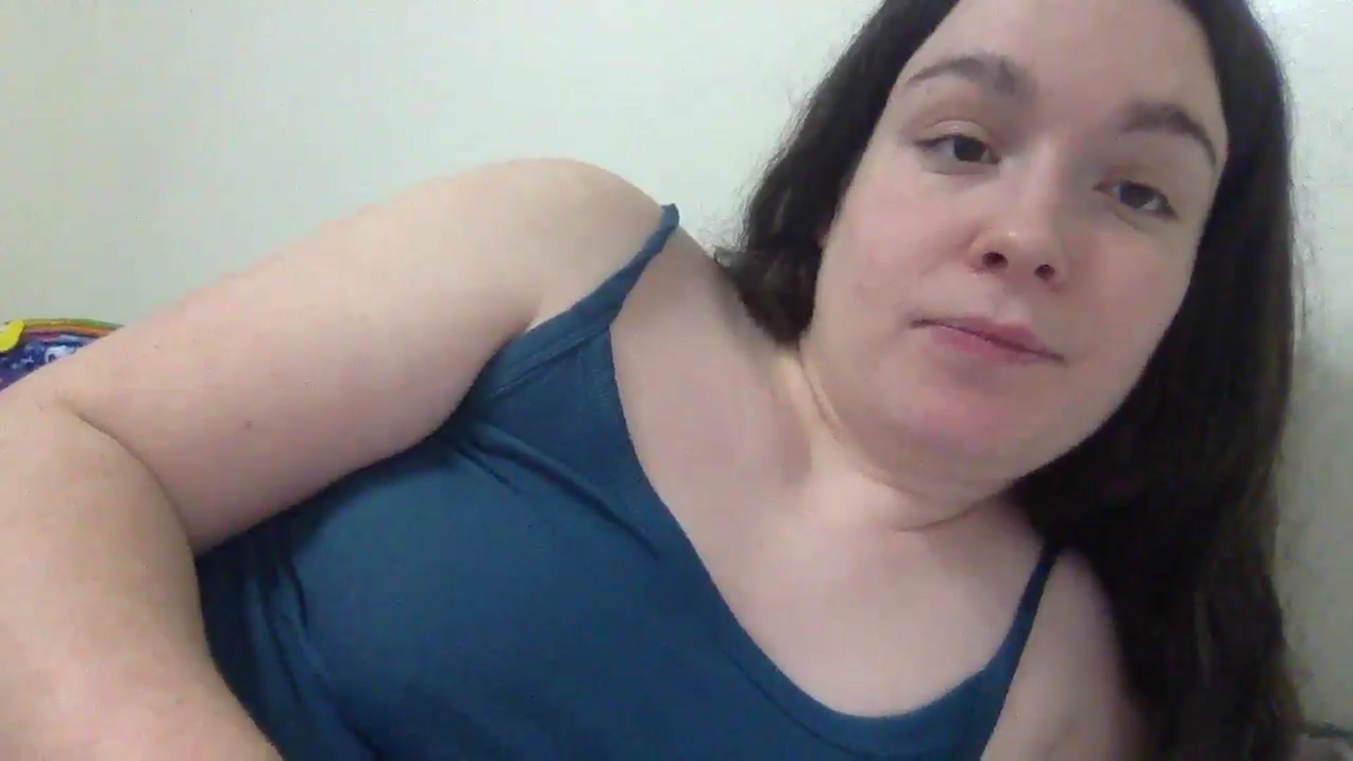 Gallery image thumbnail from Snowbabe4's myfreecams stream on, 05/01/2025, 15:18 image 19 of 20