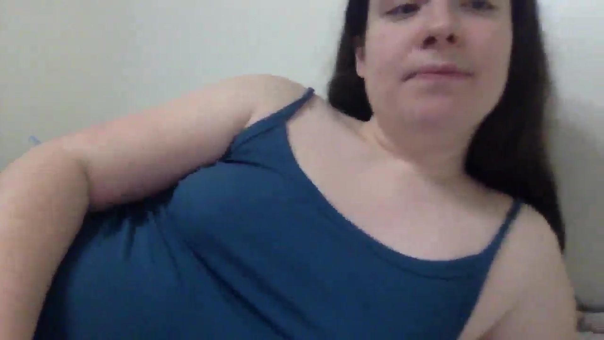 Gallery image thumbnail from Snowbabe4's myfreecams stream on, 05/01/2025, 15:18 image 14 of 20