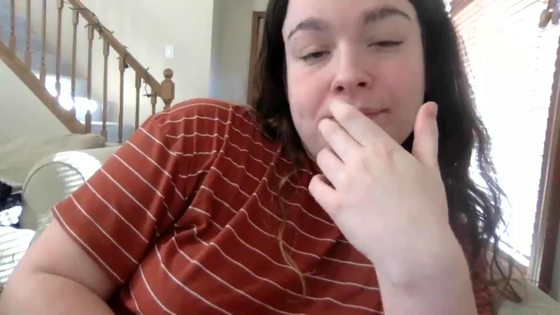 Gallery image thumbnail from Snowbabe4's myfreecams stream on, 05/12/2025, 12:12 image 17 of 20