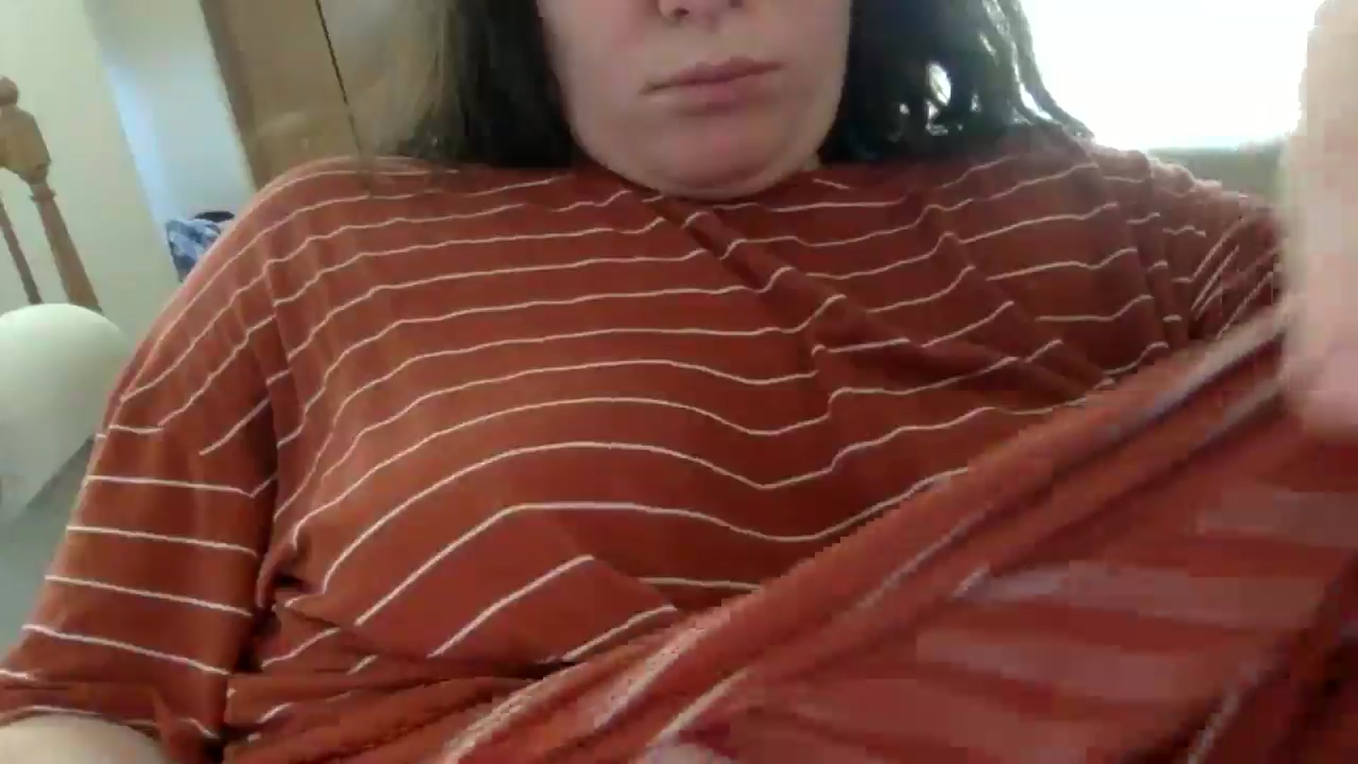 Gallery image thumbnail from Snowbabe4's myfreecams stream on, 05/12/2025, 14:47 image 13 of 20