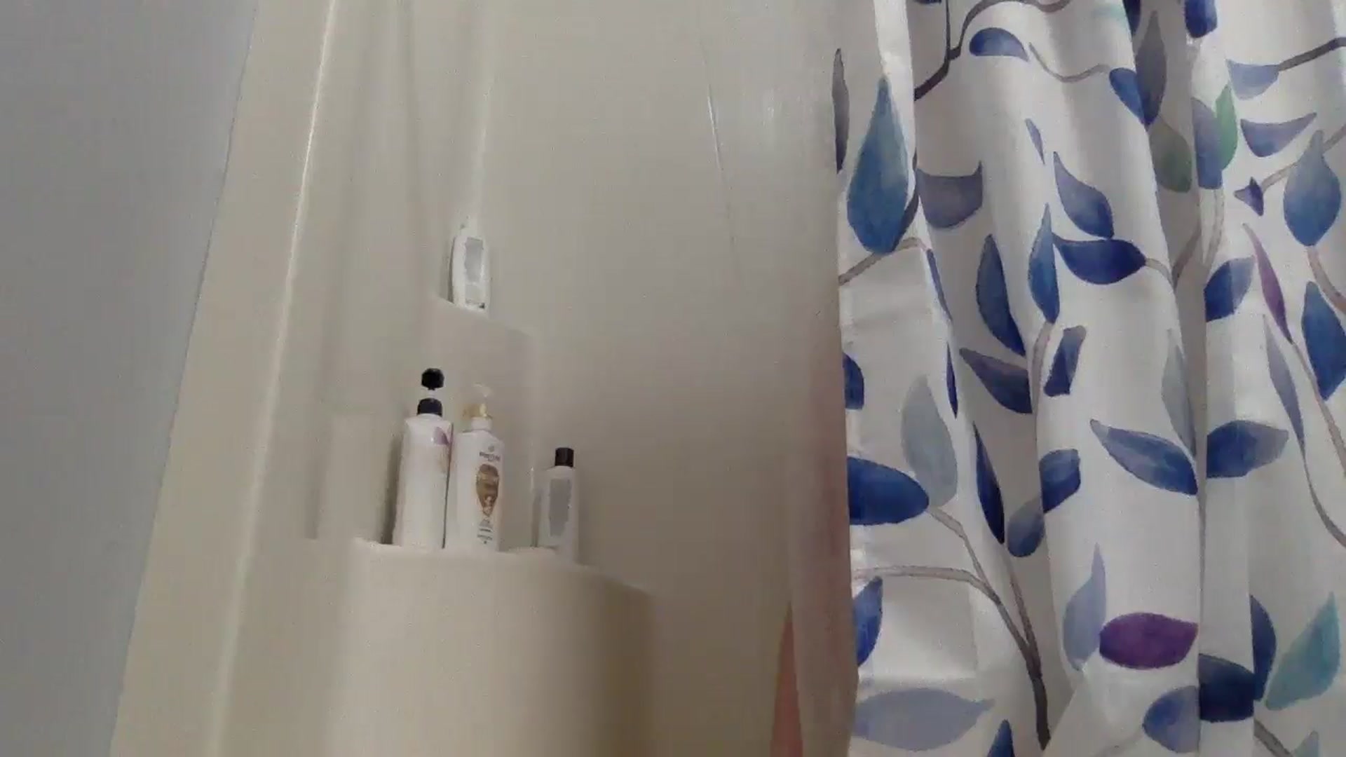Gallery image thumbnail from Snowbabe4's myfreecams stream on, 05/14/2025, 13:01 image 8 of 20