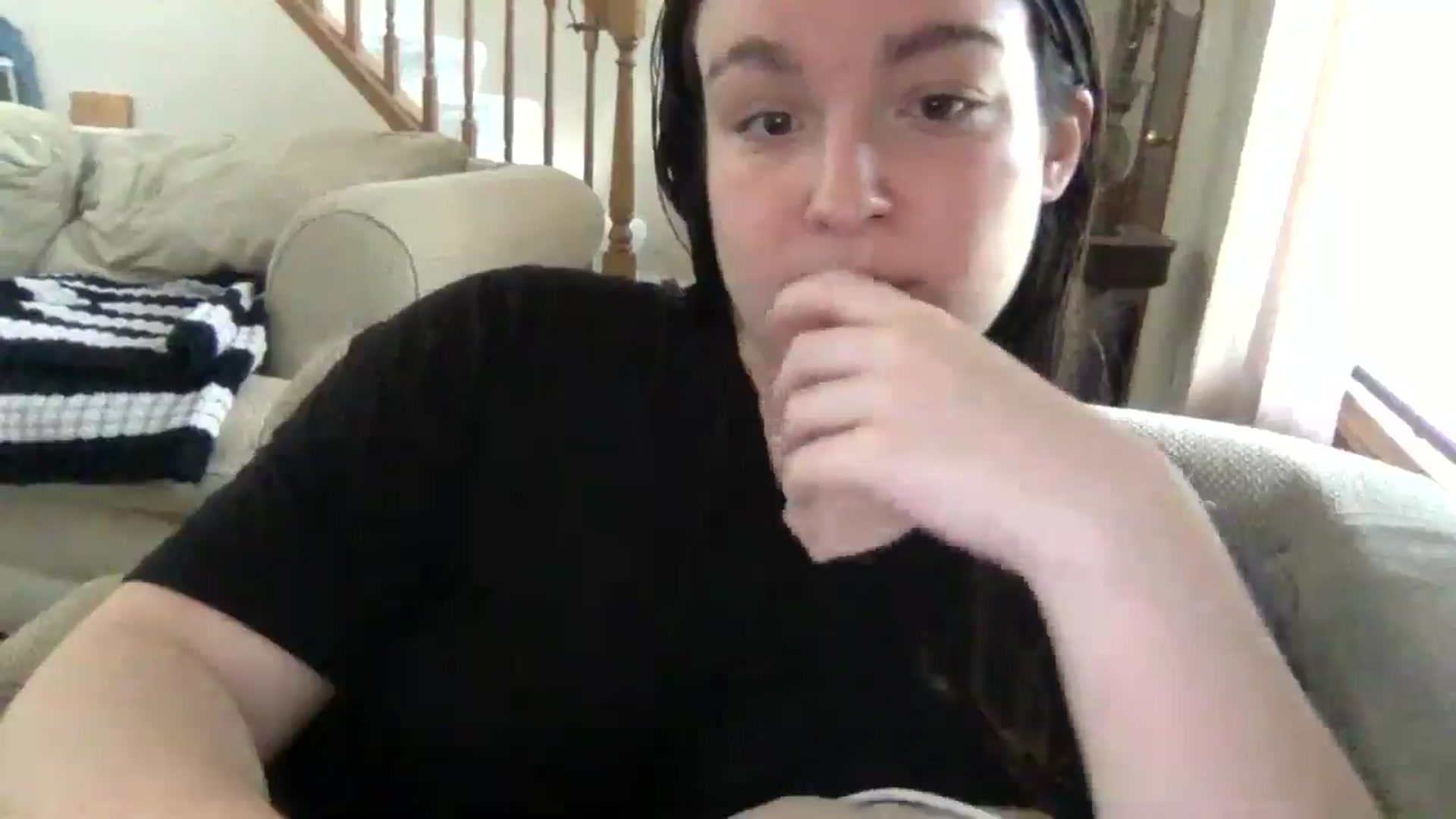 Gallery image thumbnail from Snowbabe4's myfreecams stream on, 05/14/2025, 13:30 image 15 of 20