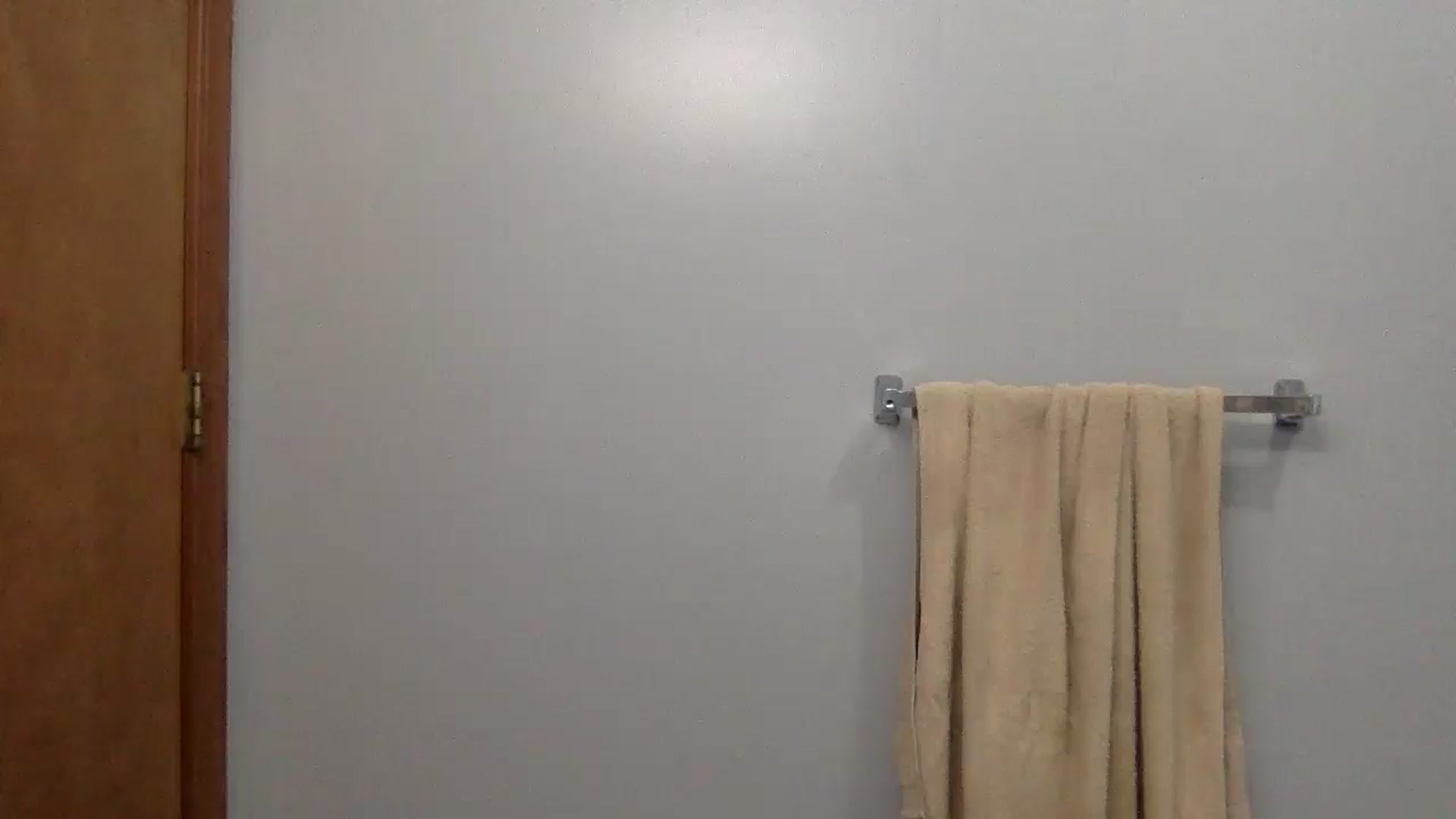 Gallery image thumbnail from Snowbabe4's myfreecams stream on, 05/19/2025, 11:45 image 20 of 20