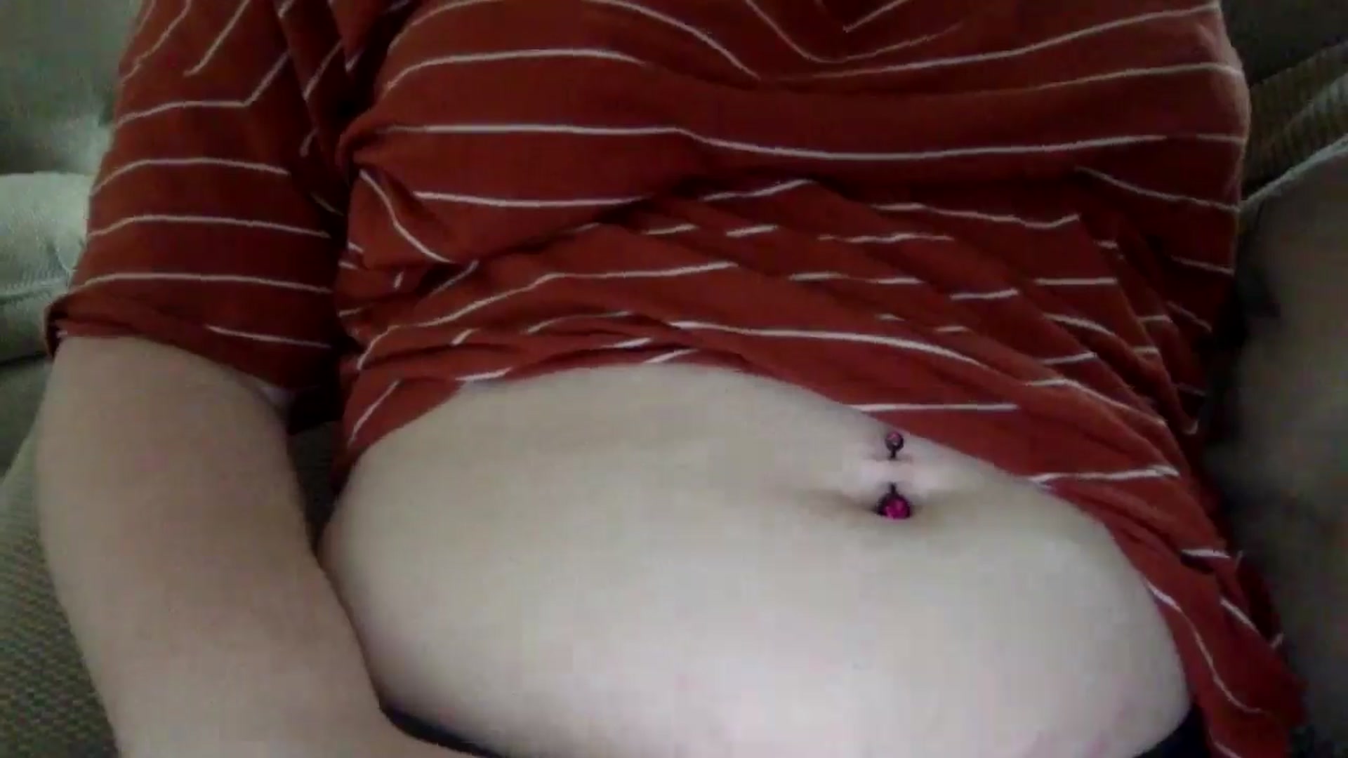 Gallery image thumbnail from Snowbabe4's myfreecams stream on, 05/27/2025, 12:49 image 9 of 20