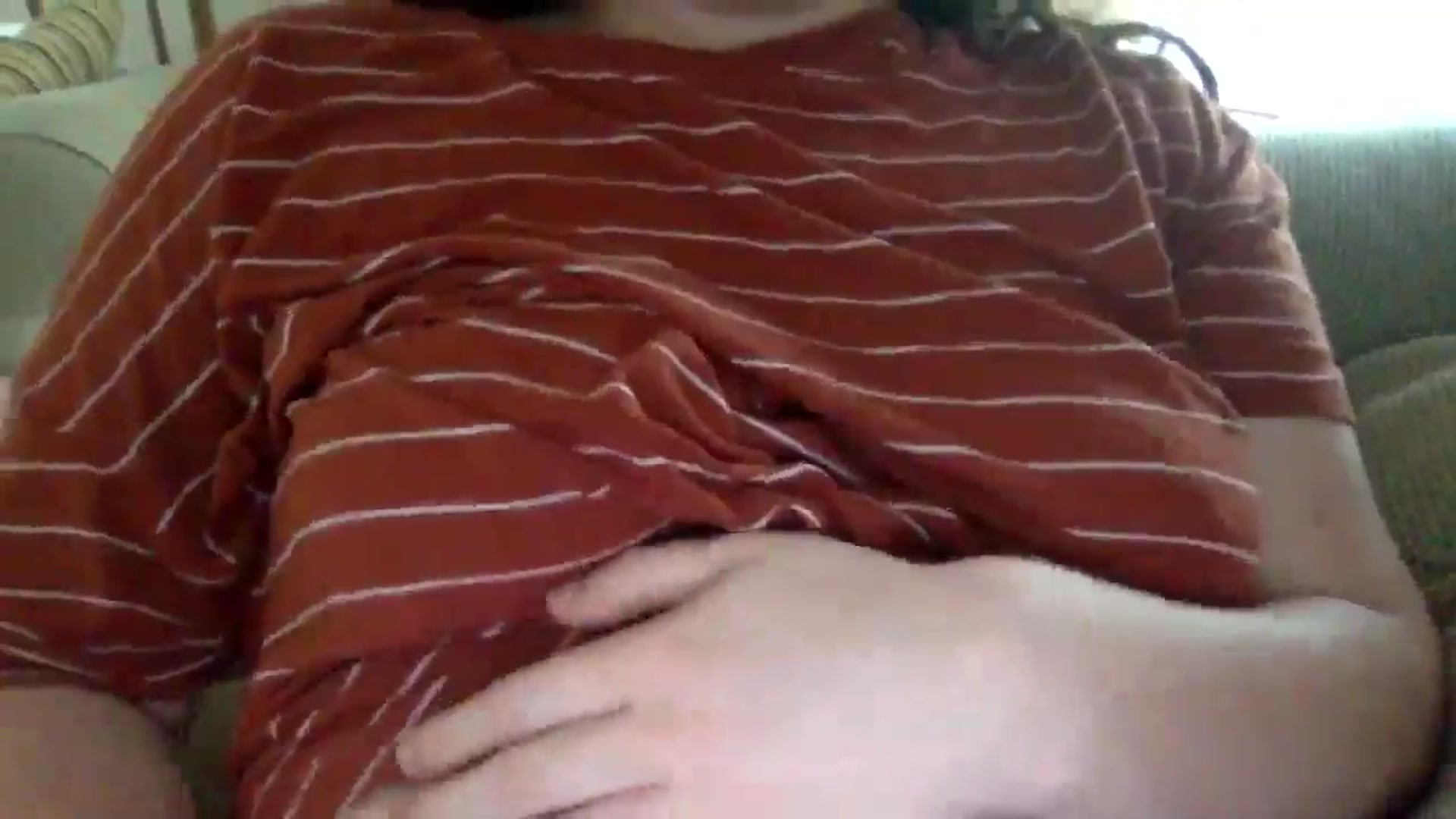 Gallery image thumbnail from Snowbabe4's myfreecams stream on, 05/27/2025, 12:49 image 19 of 20