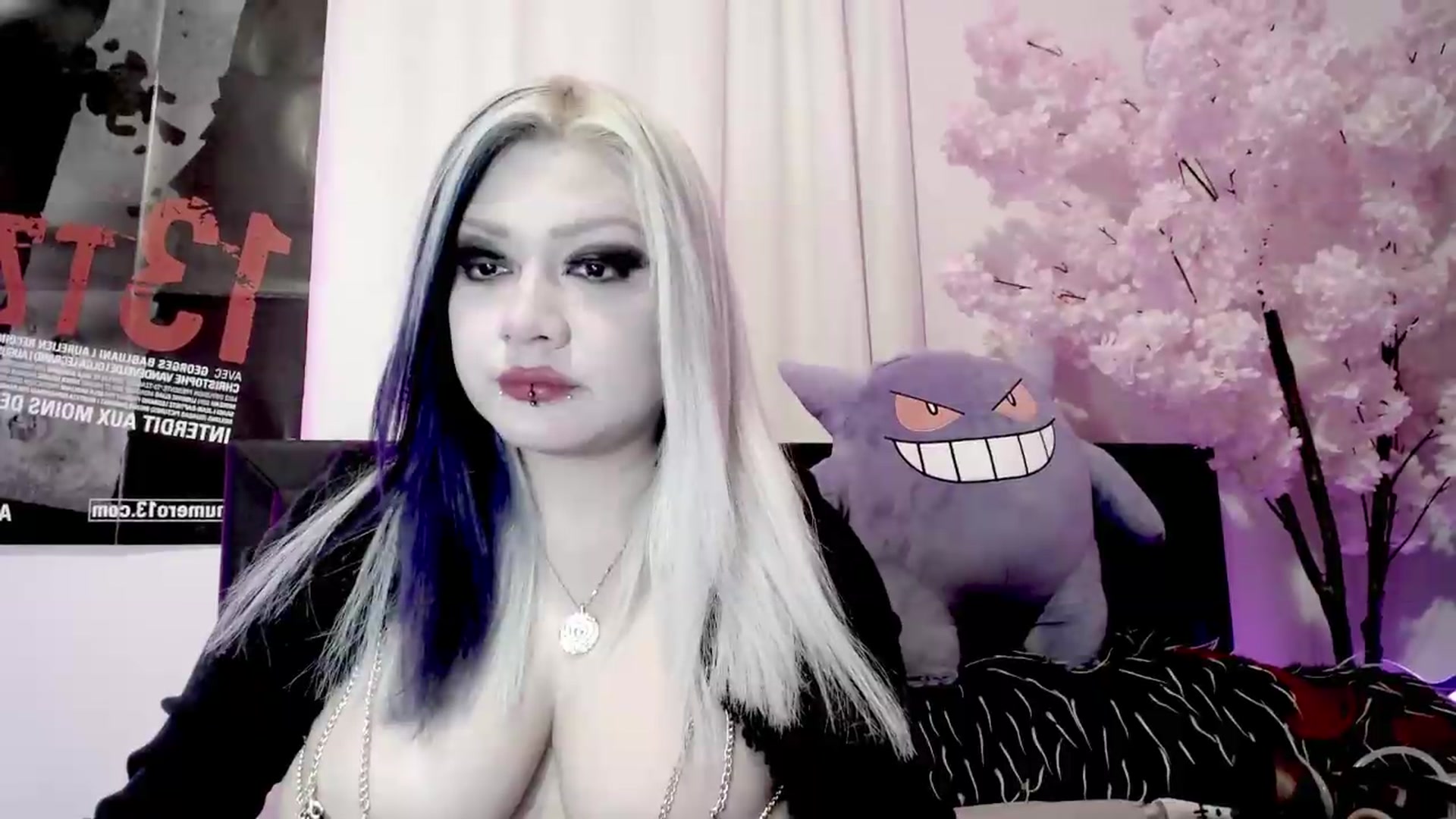 Gallery image thumbnail from Snowblind's myfreecams stream on, 07/20/2026, 01:15 image 9 of 20