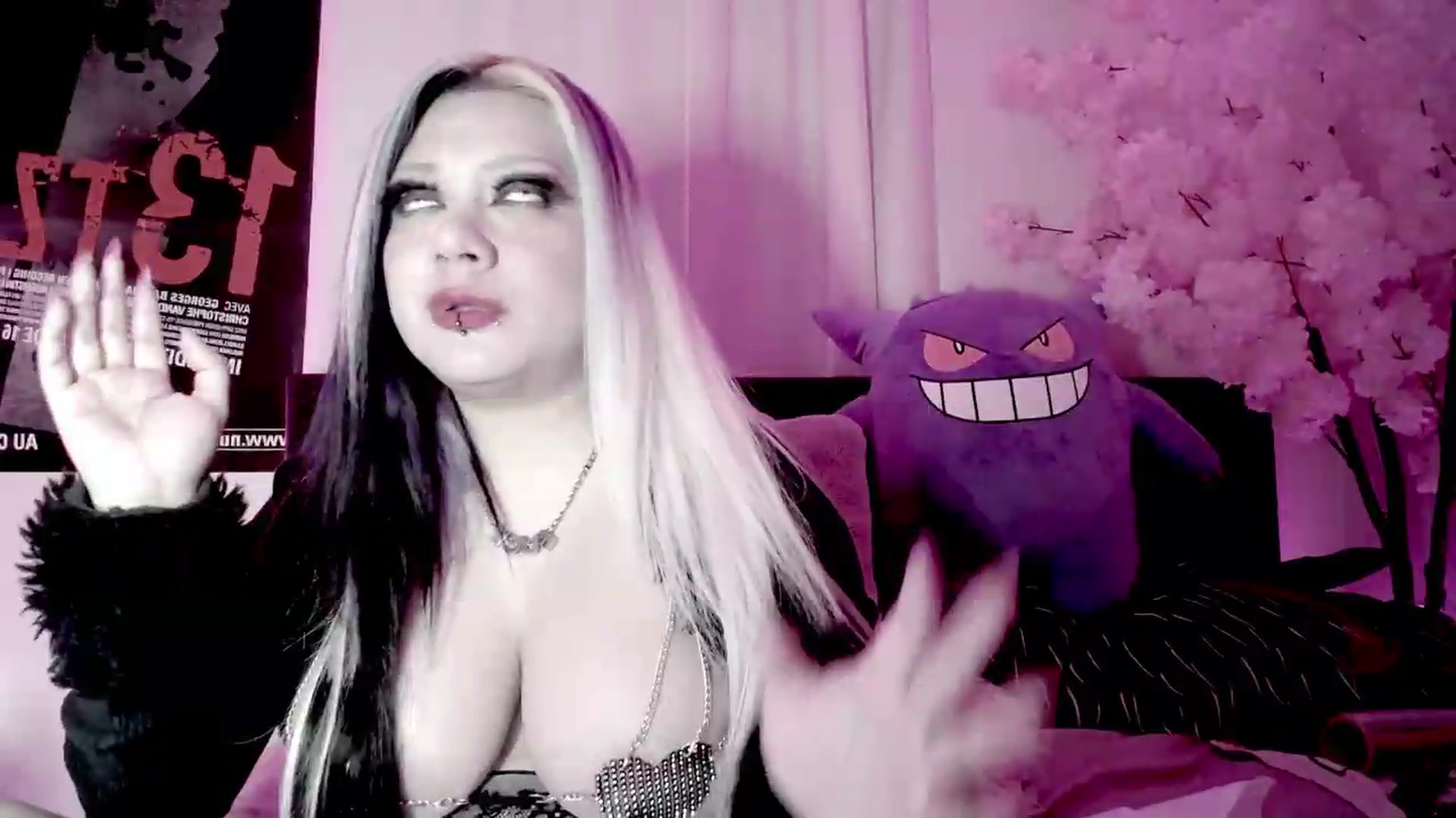 Gallery image thumbnail from Snowblind's myfreecams stream on, 08/01/2026, 14:56 image 15 of 20
