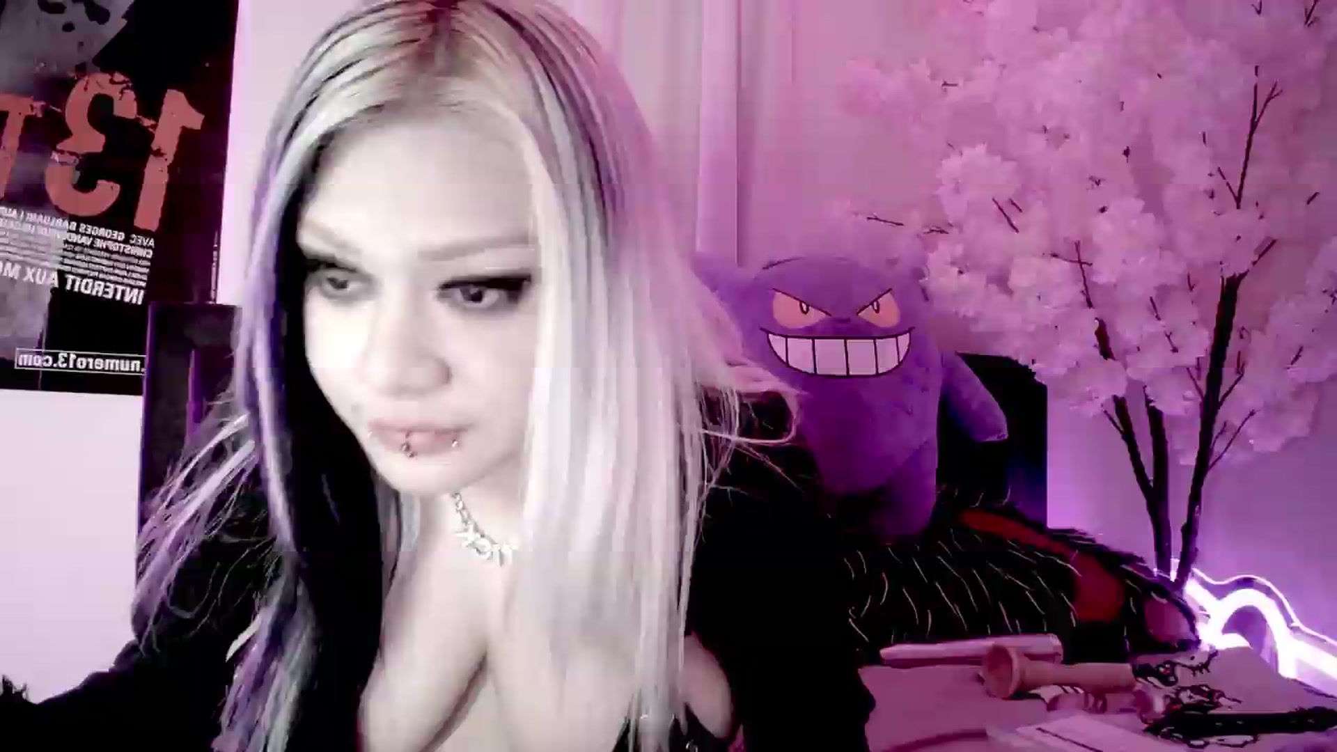 Gallery image thumbnail from Snowblind's myfreecams stream on, 08/02/2026, 24:12 image 3 of 20