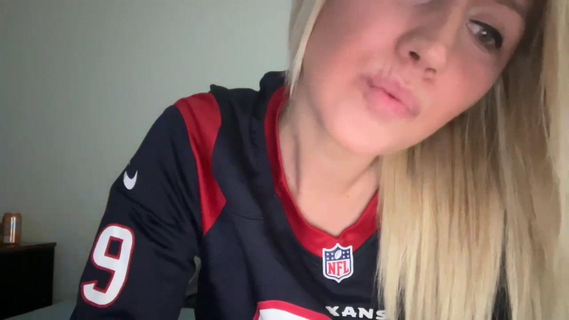 Gallery image thumbnail from Snowcheer93's myfreecams stream on, 01/17/2025, 17:08 image 17 of 20