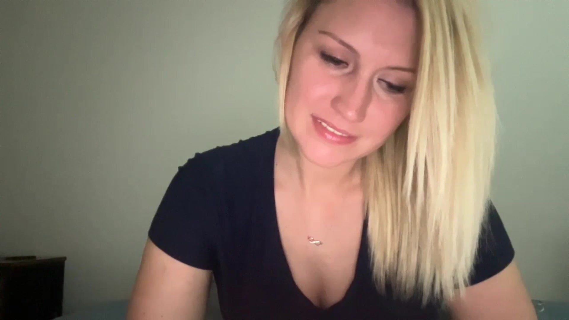 Gallery image thumbnail from Snowcheer93's myfreecams stream on, 01/29/2025, 22:28 image 7 of 20