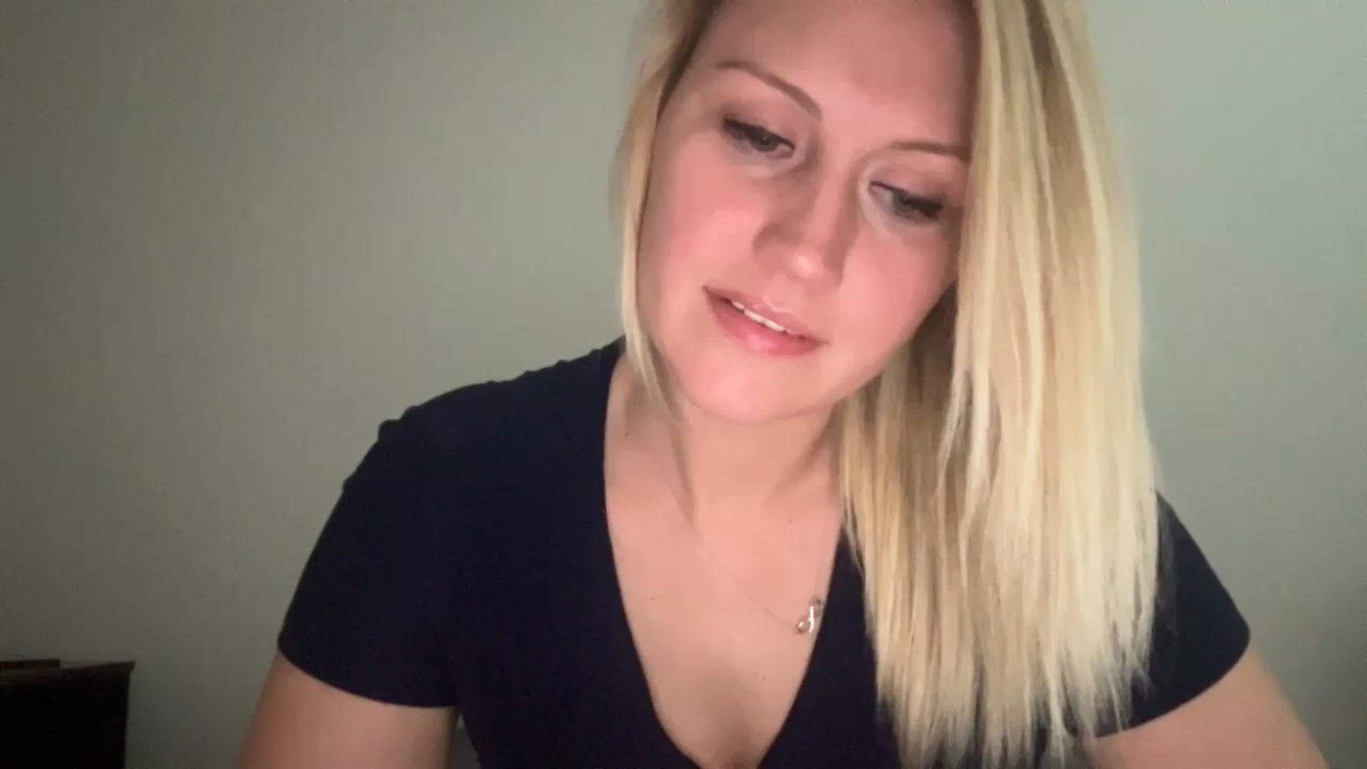 Gallery image thumbnail from Snowcheer93's myfreecams stream on, 01/29/2025, 22:28 image 11 of 20
