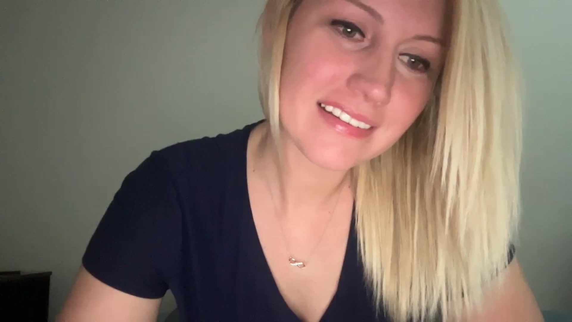 Gallery image thumbnail from Snowcheer93's myfreecams stream on, 01/29/2025, 22:28 image 4 of 20