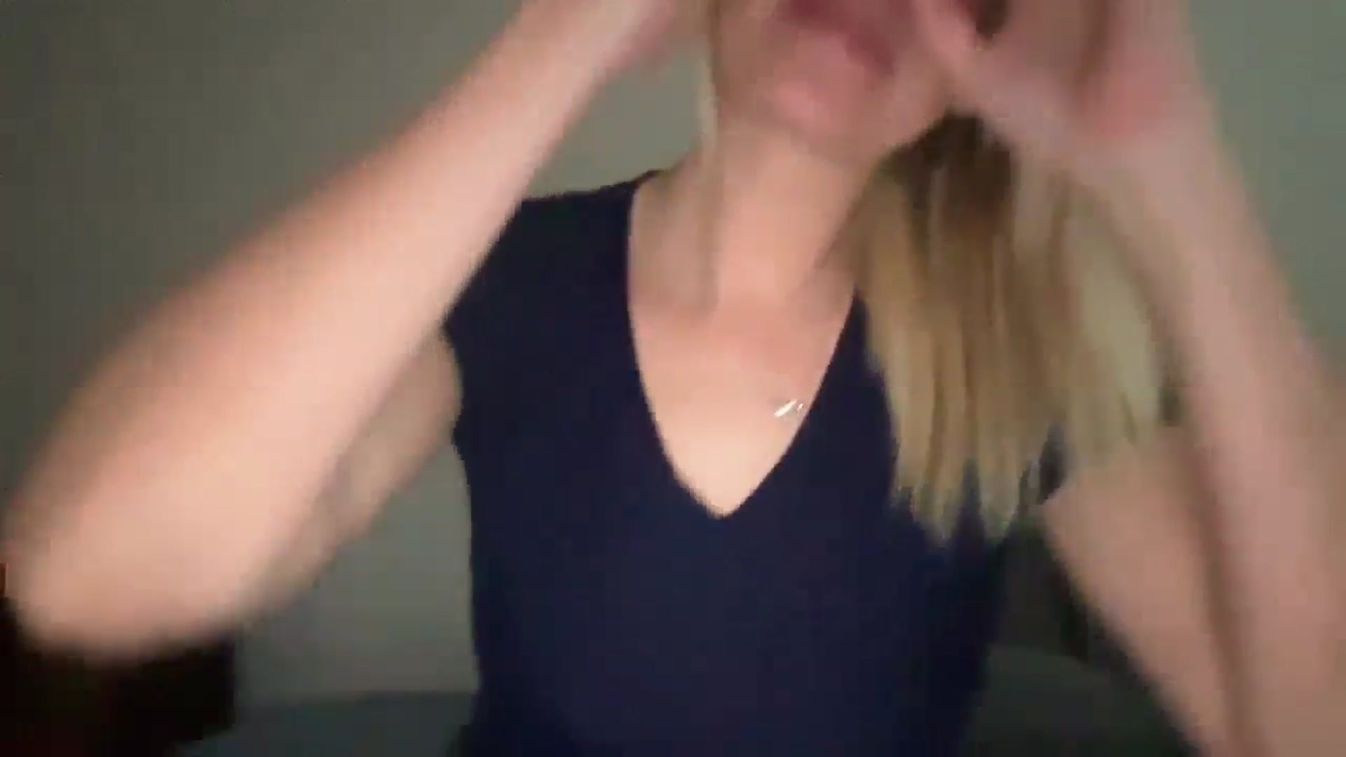 Gallery image thumbnail from Snowcheer93's myfreecams stream on, 01/29/2025, 22:28 image 18 of 20