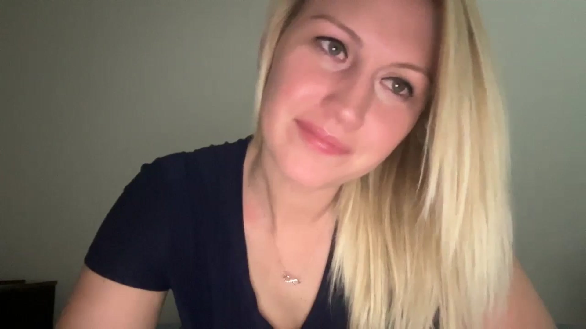 Gallery image thumbnail from Snowcheer93's myfreecams stream on, 01/29/2025, 22:28 image 14 of 20