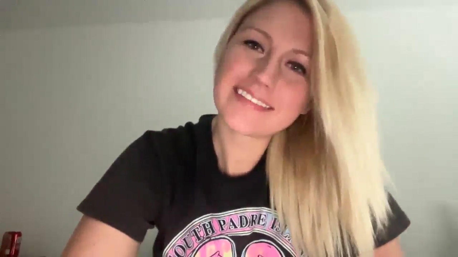 Gallery image thumbnail from Snowcheer93's myfreecams stream on, 02/18/2025, 19:14 image 3 of 20
