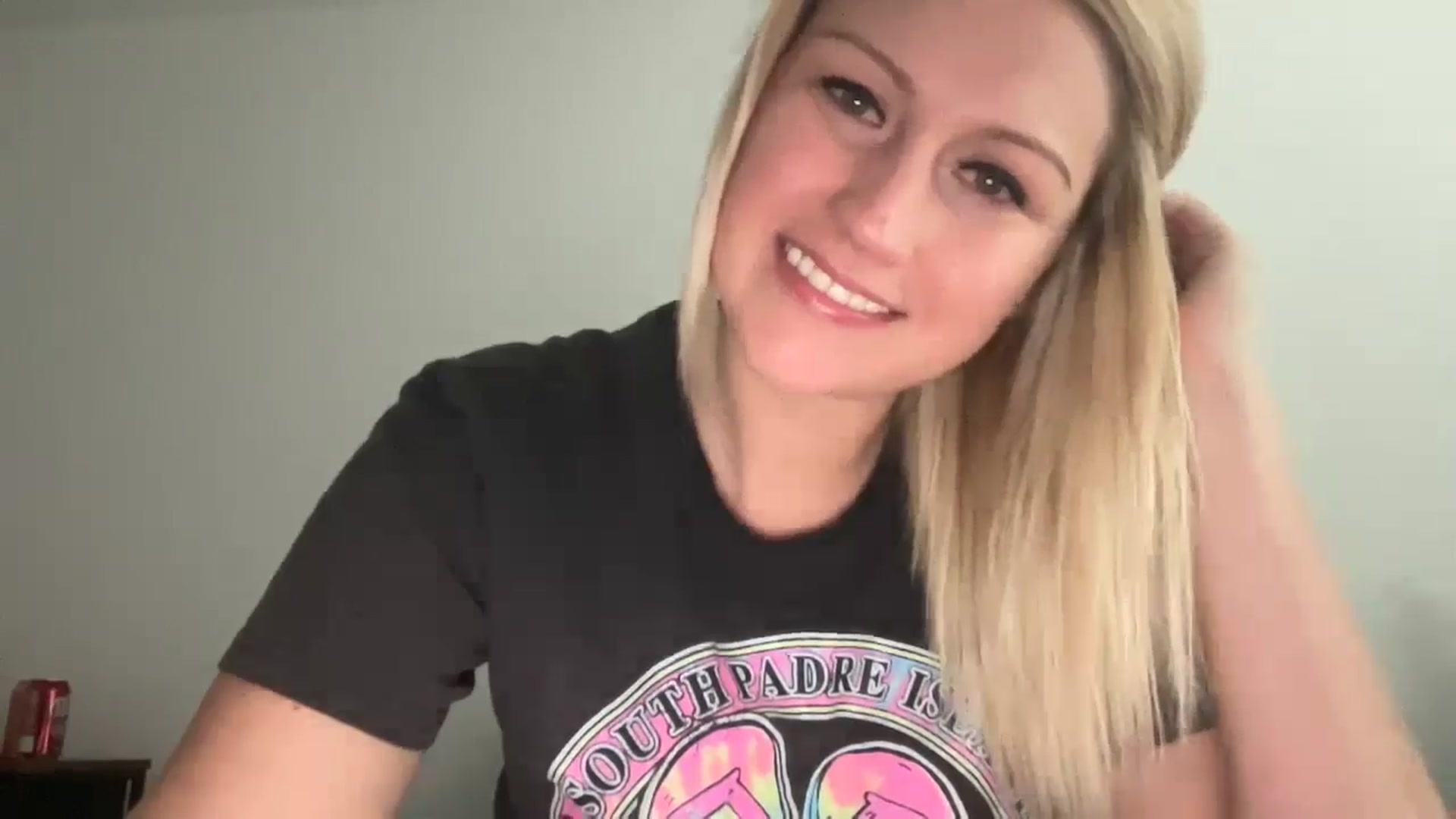 Gallery image thumbnail from Snowcheer93's myfreecams stream on, 02/18/2025, 19:14 image 7 of 20