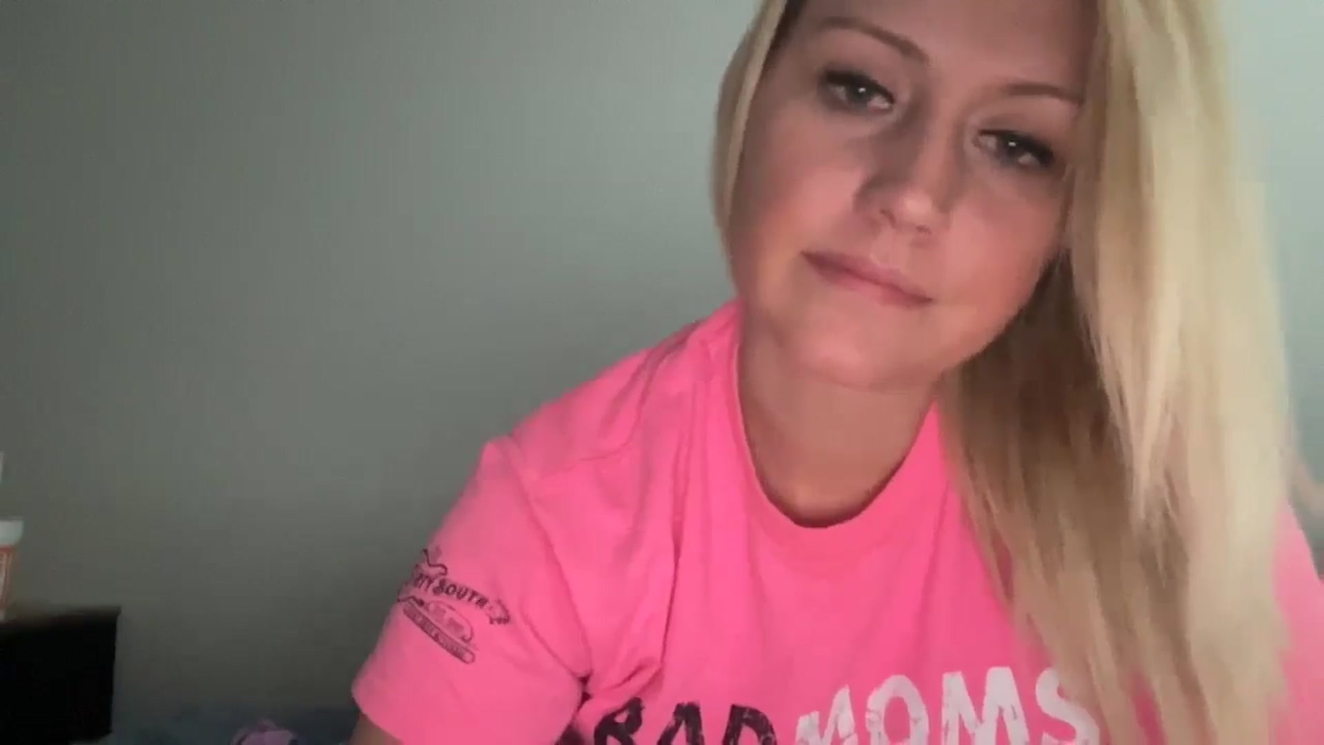 Gallery image thumbnail from Snowcheer93's myfreecams stream on, 02/27/2025, 20:11 image 10 of 20