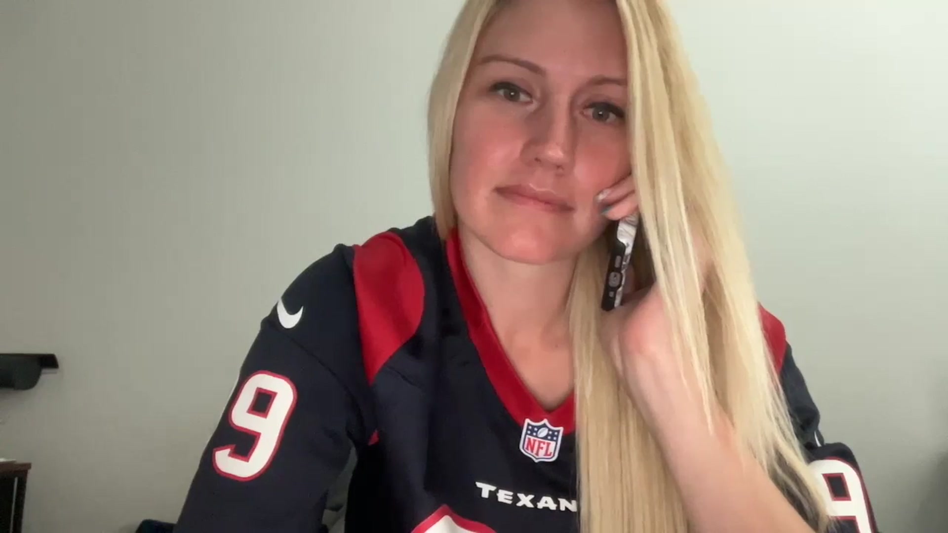 Gallery image thumbnail from Snowcheer93's myfreecams stream on, 04/17/2026, 19:52 image 18 of 20