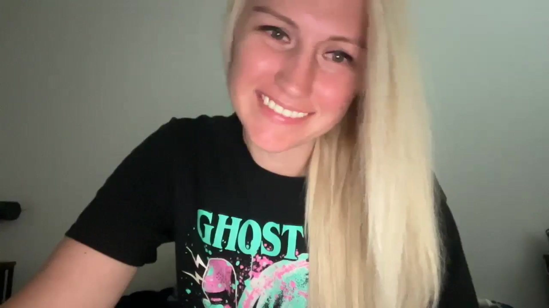 Gallery image thumbnail from Snowcheer93's myfreecams stream on, 04/30/2026, 18:12 image 7 of 20
