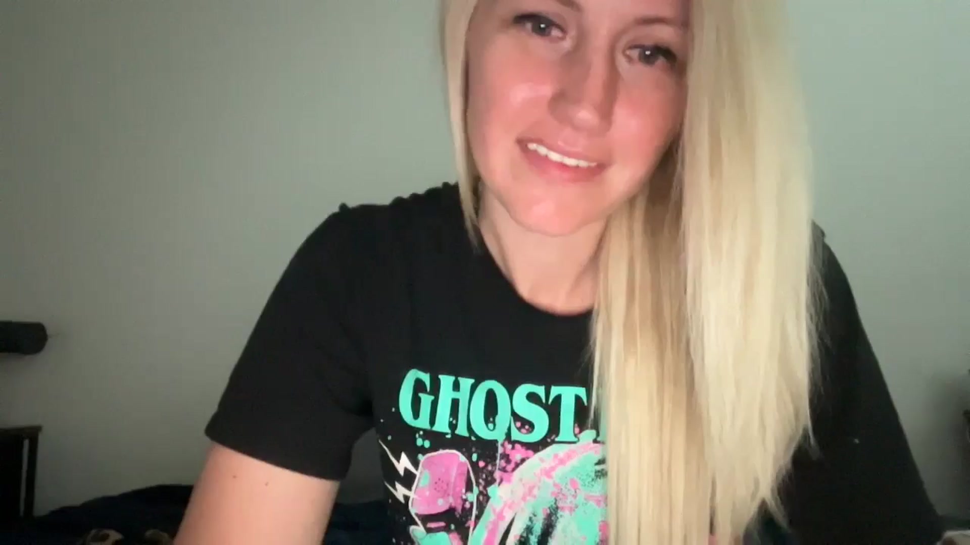 Gallery image thumbnail from Snowcheer93's myfreecams stream on, 04/30/2026, 18:12 image 20 of 20
