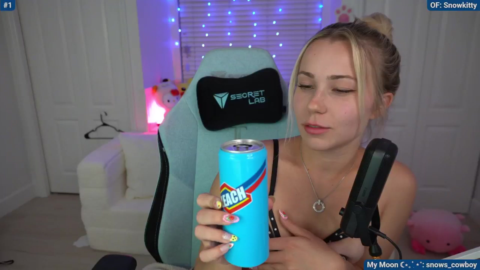 Gallery image thumbnail from Snowkitty's myfreecams stream on, 04/24/2024, 04:59 image 8 of 20