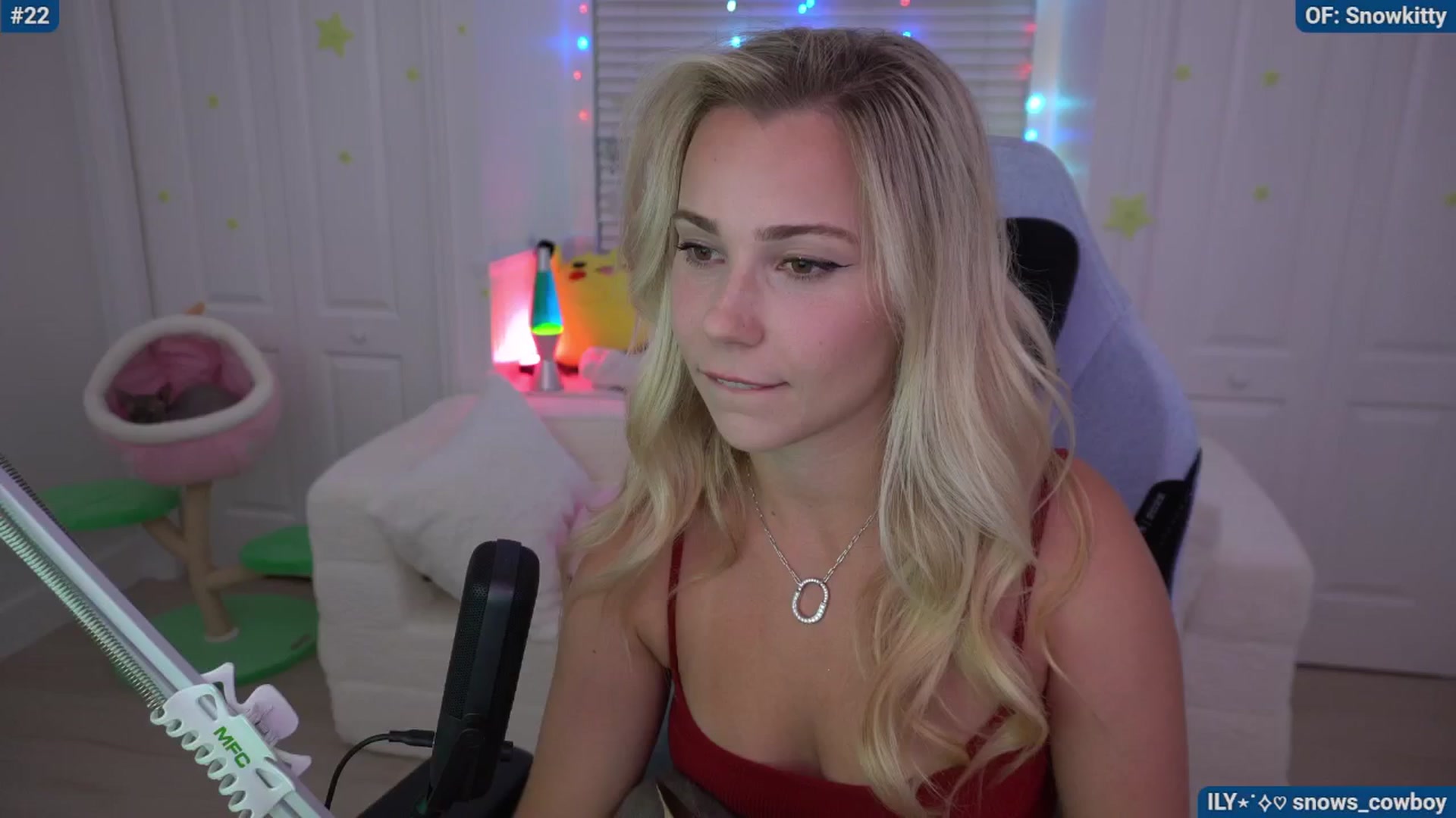 Gallery image thumbnail from Snowkitty's myfreecams stream on, 05/09/2024, 04:50 image 4 of 20