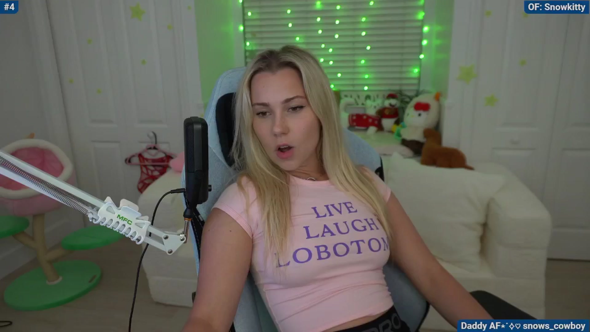 Gallery image thumbnail from Snowkitty's myfreecams stream on, 05/14/2024, 02:25 image 11 of 20