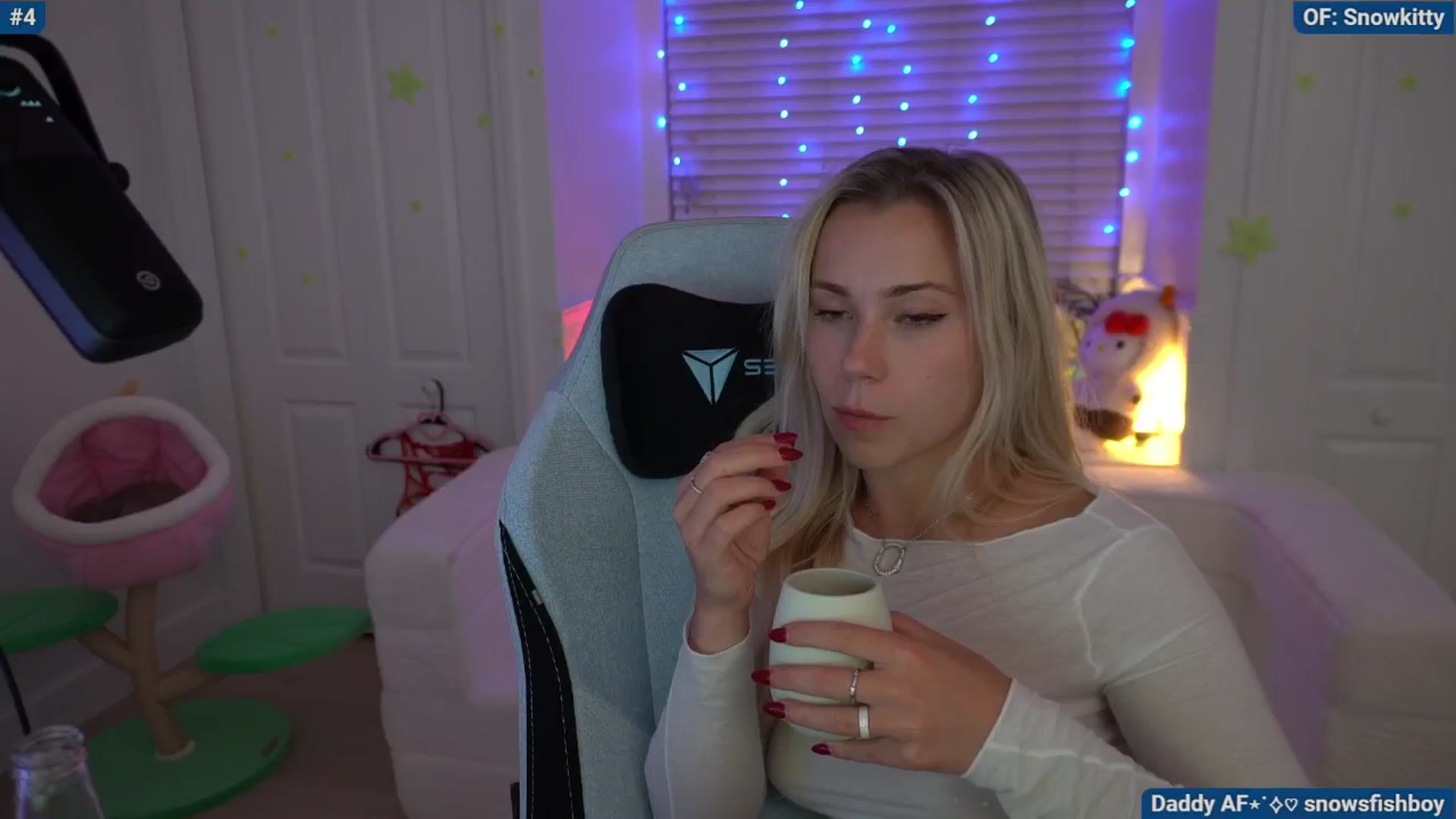 Gallery image thumbnail from Snowkitty's myfreecams stream on, 05/15/2024, 04:42 image 20 of 20