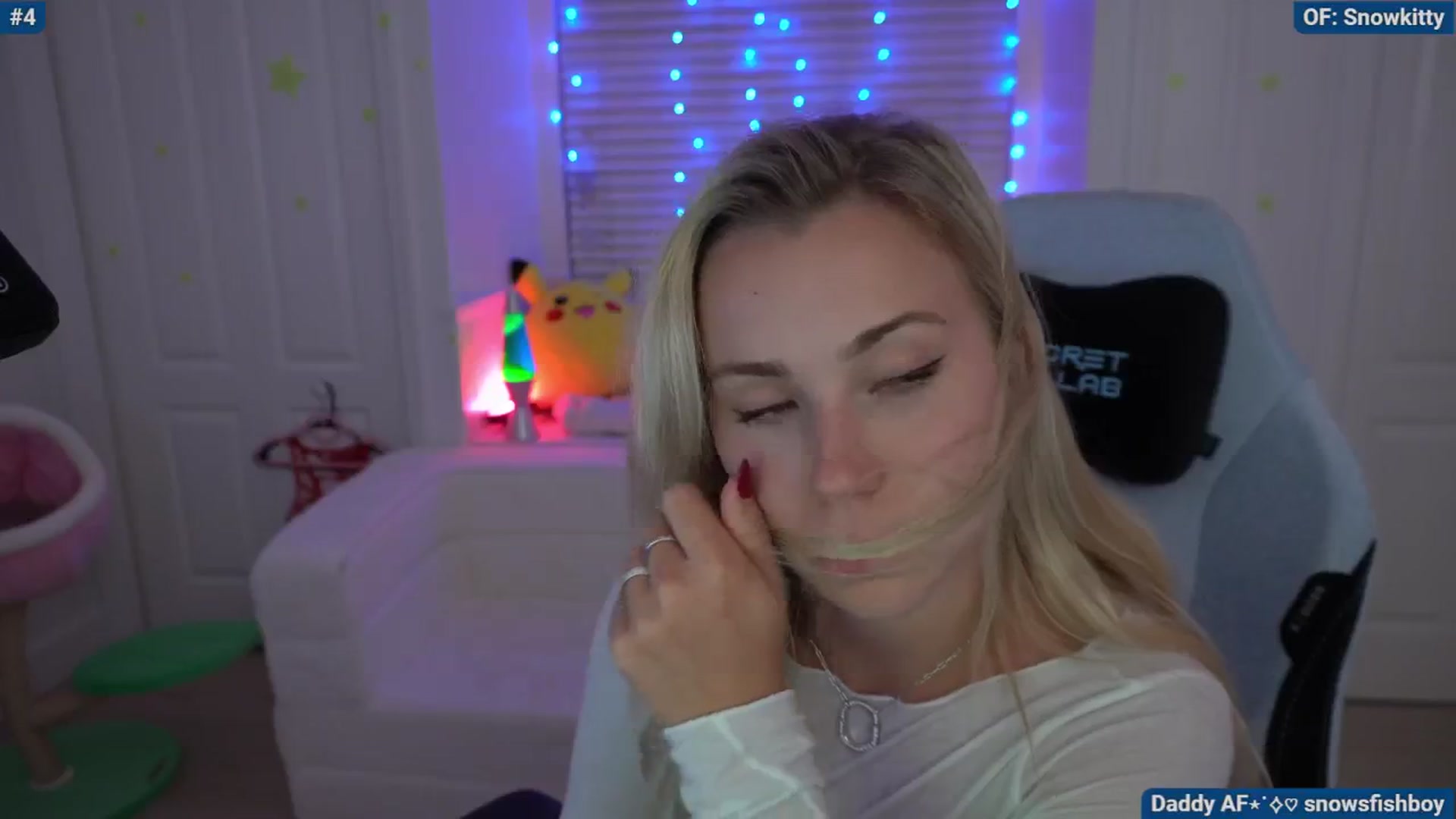 Gallery image thumbnail from Snowkitty's myfreecams stream on, 05/15/2024, 04:42 image 16 of 20