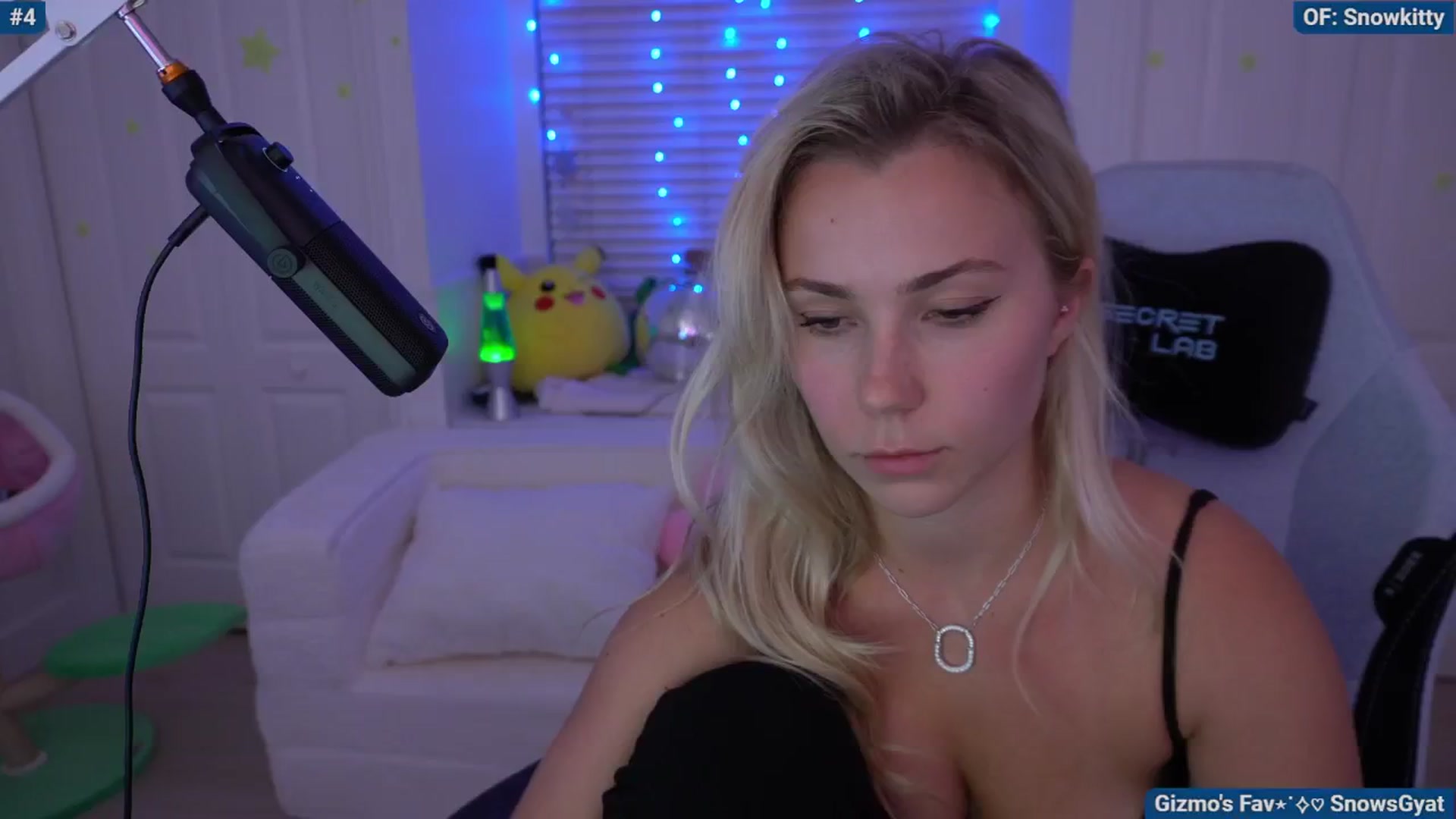 Gallery image thumbnail from Snowkitty's myfreecams stream on, 05/17/2024, 04:16 image 9 of 20