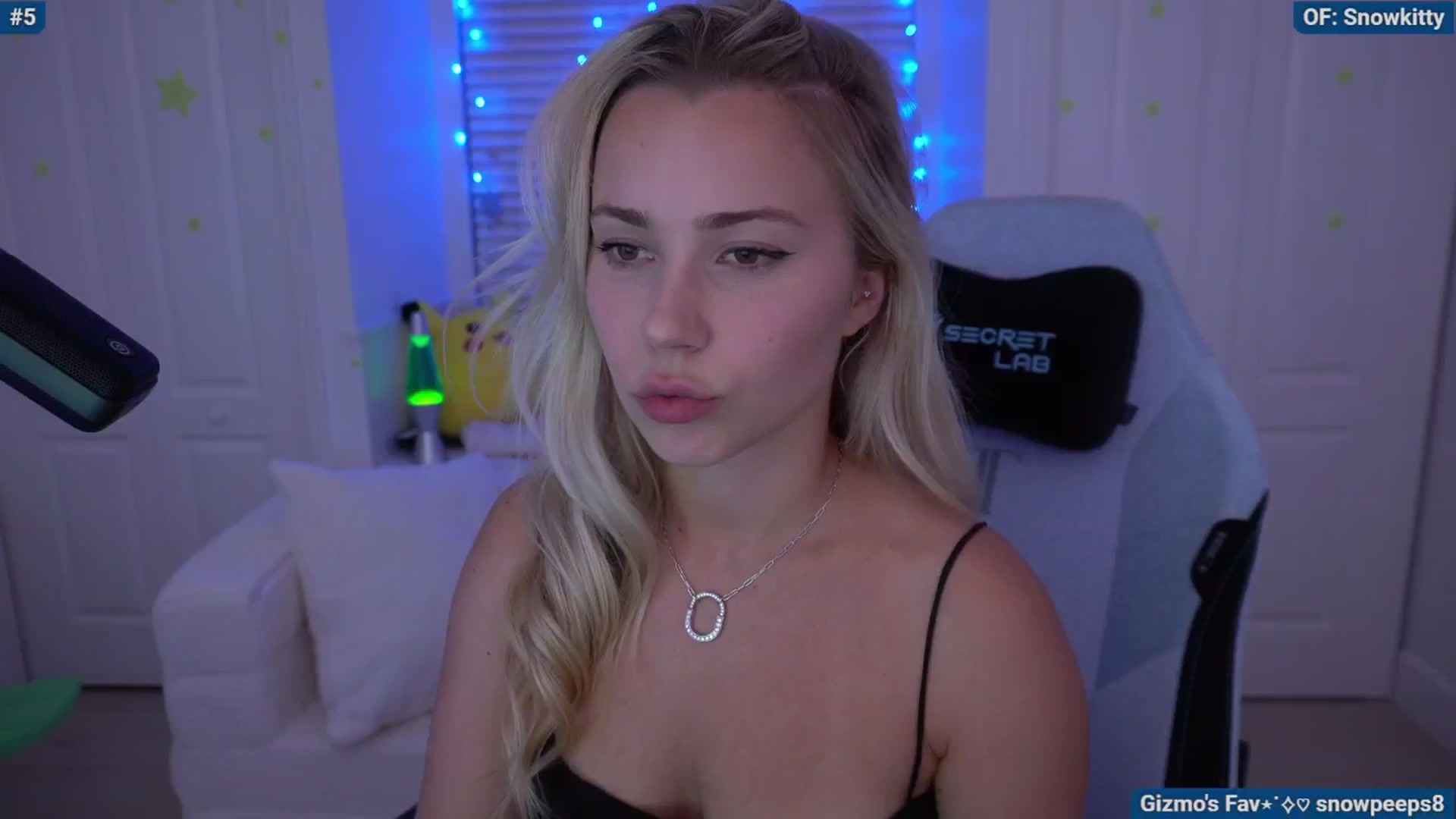 Gallery image thumbnail from Snowkitty's myfreecams stream on, 05/18/2024, 05:36 image 2 of 20