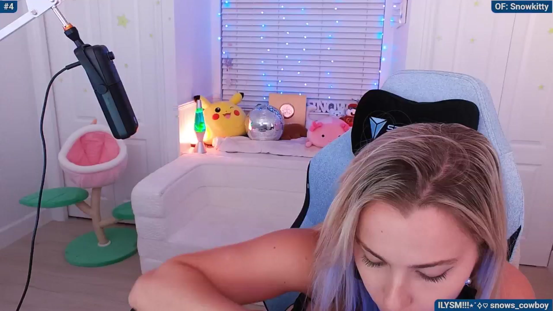 Gallery image thumbnail from Snowkitty's myfreecams stream on, 05/23/2024, 05:19 image 19 of 20