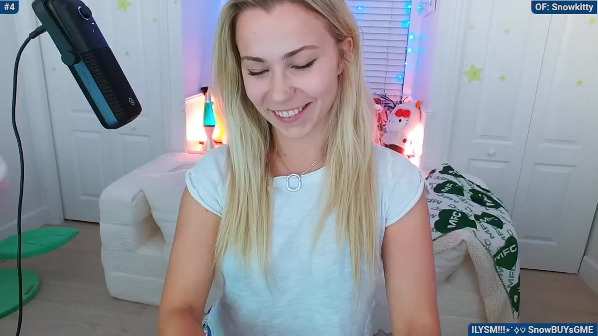 Gallery image thumbnail from Snowkitty's myfreecams stream on, 05/25/2024, 03:01 image 11 of 20