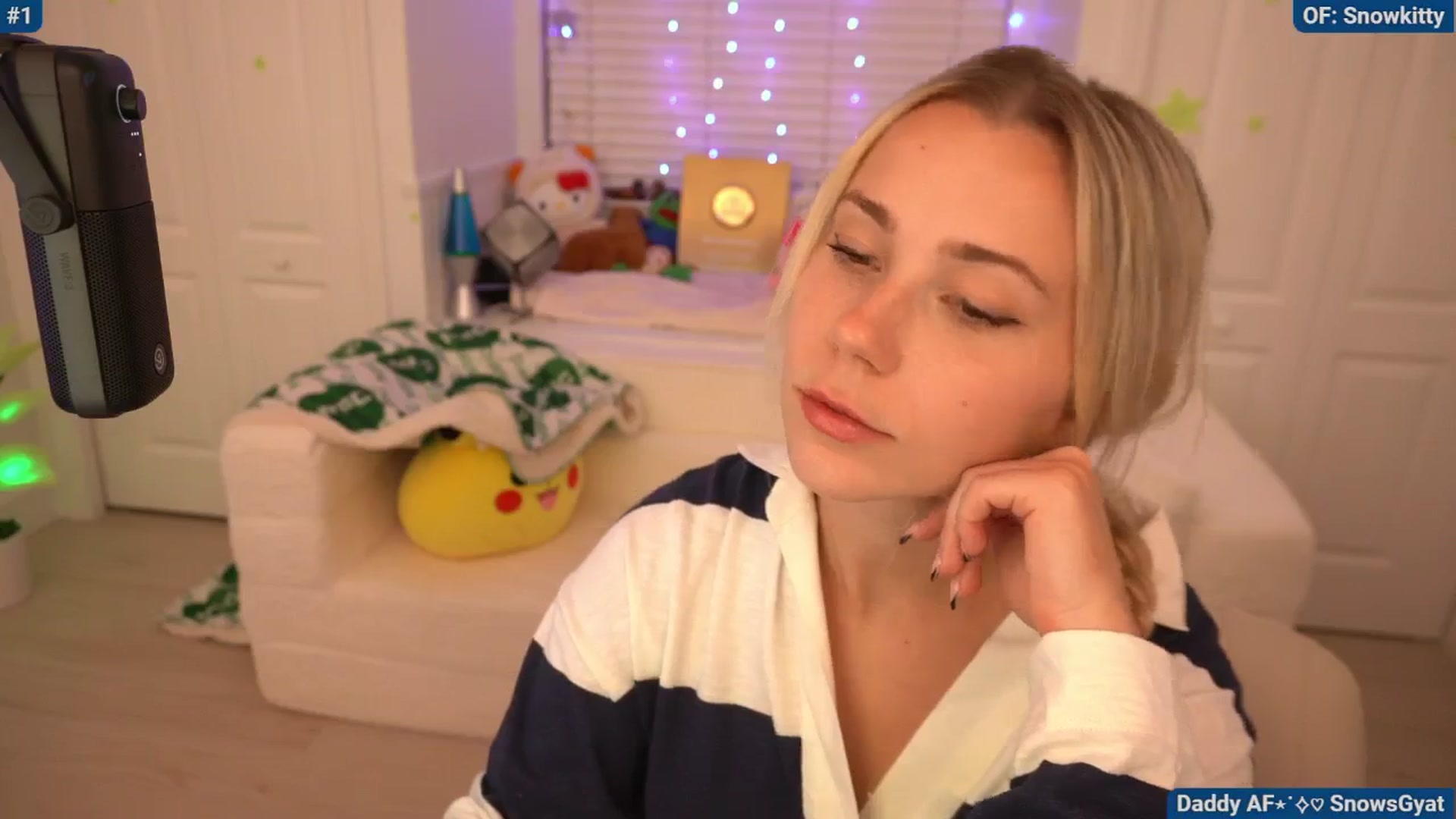 Gallery image thumbnail from Snowkitty's myfreecams stream on, 06/11/2024, 02:04 image 9 of 20