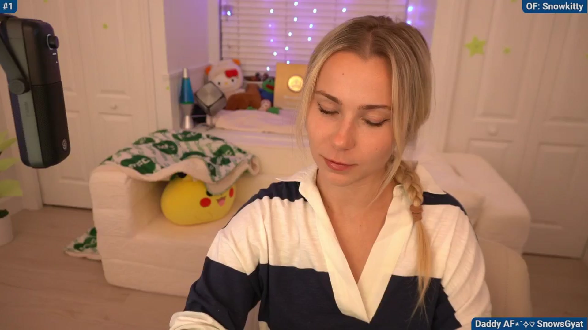 Gallery image thumbnail from Snowkitty's myfreecams stream on, 06/11/2024, 02:04 image 6 of 20