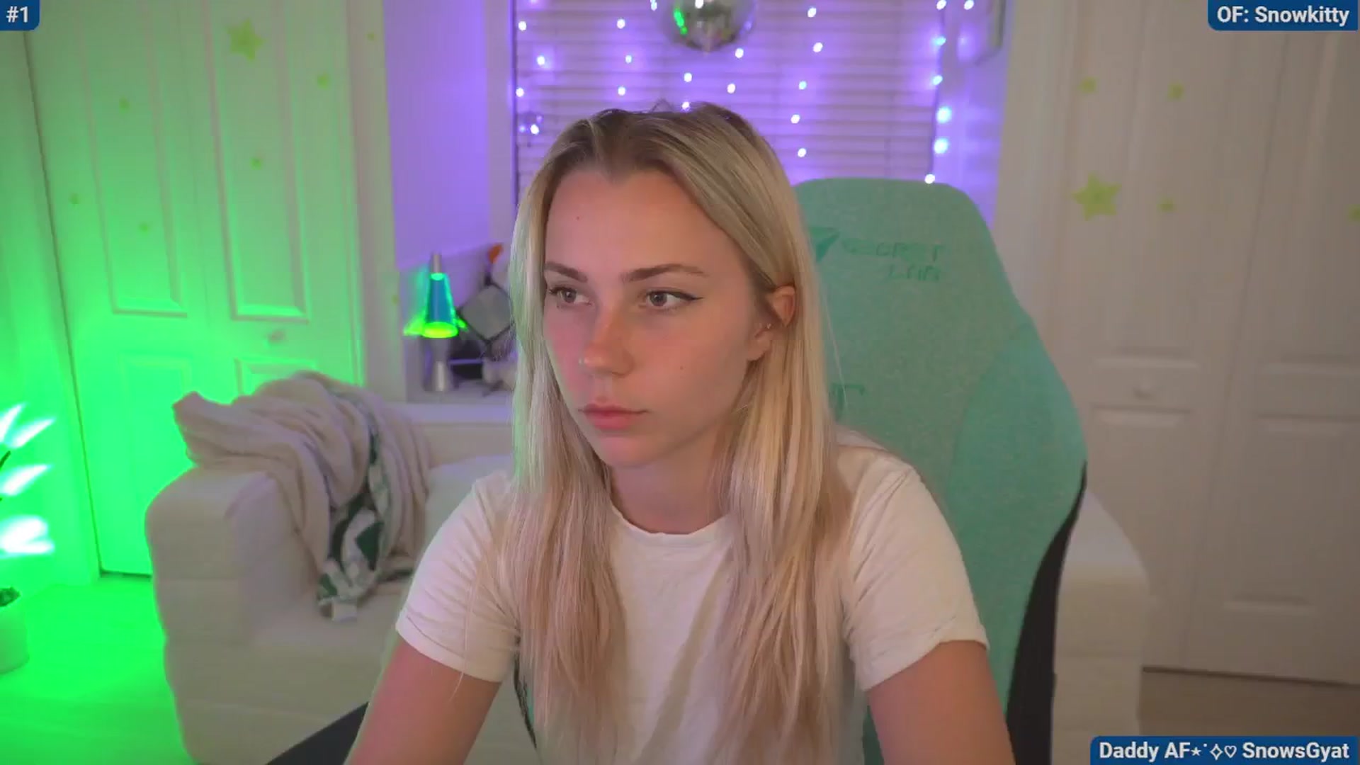 Gallery image thumbnail from Snowkitty's myfreecams stream on, 06/13/2024, 02:47 image 1 of 20
