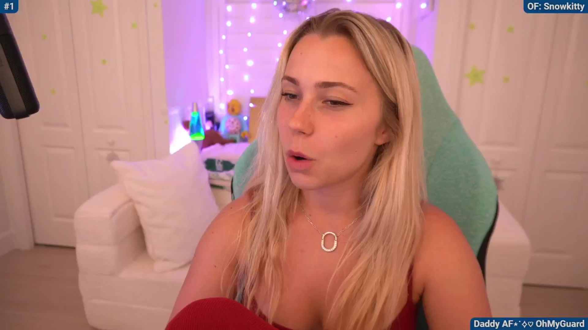 Gallery image thumbnail from Snowkitty's myfreecams stream on, 06/17/2024, 03:44 image 16 of 20